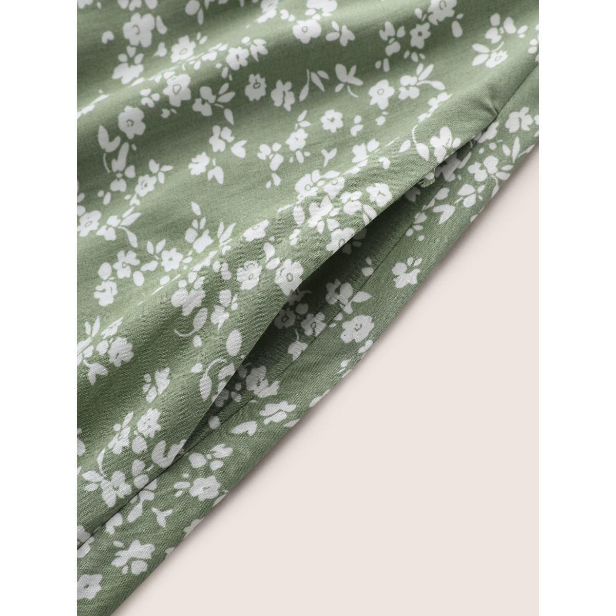 Plus Size Bloom Dress - Ditsy Floral Elastic Waist Ruffles Pocket Knee Dress LightGreen Women Elegant Non V-neck Short sleeve Curvy Knee Dress BloomChic 14-16/1X Product Image