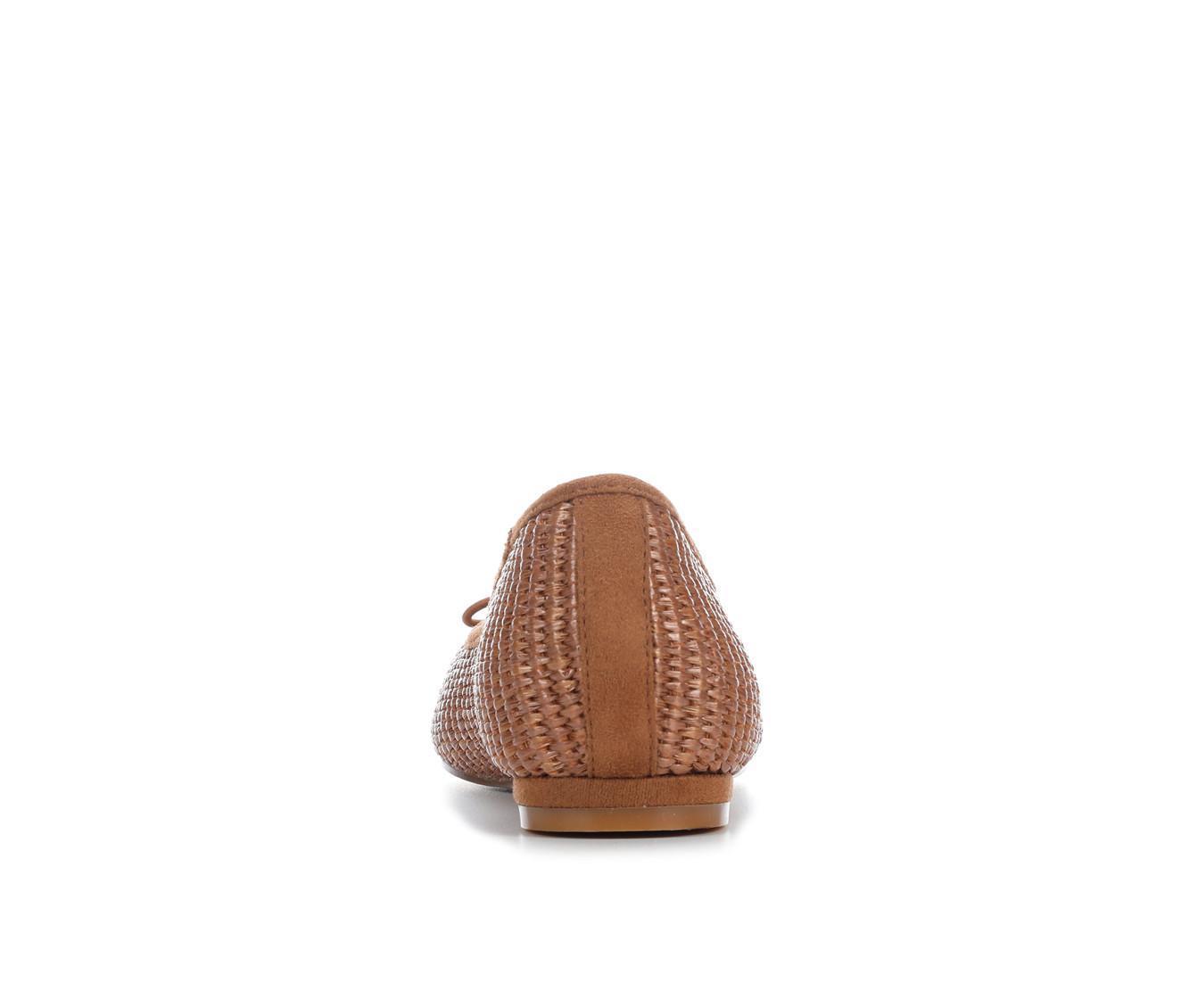 Women's Beach by Matisse Donna Flats Product Image