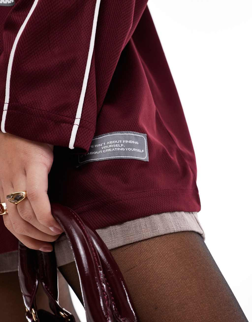 Stradivarius long sleeve sports jersey in burgundy Product Image