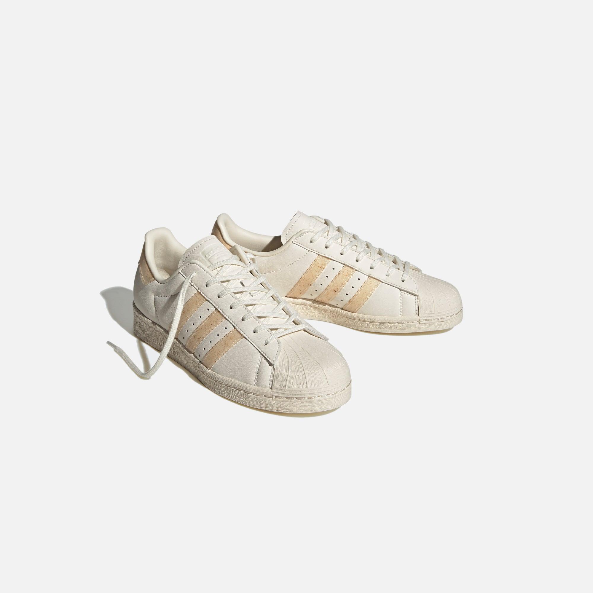 adidas Originals Superstar 82 - Cloud White / Chalk White Male Product Image