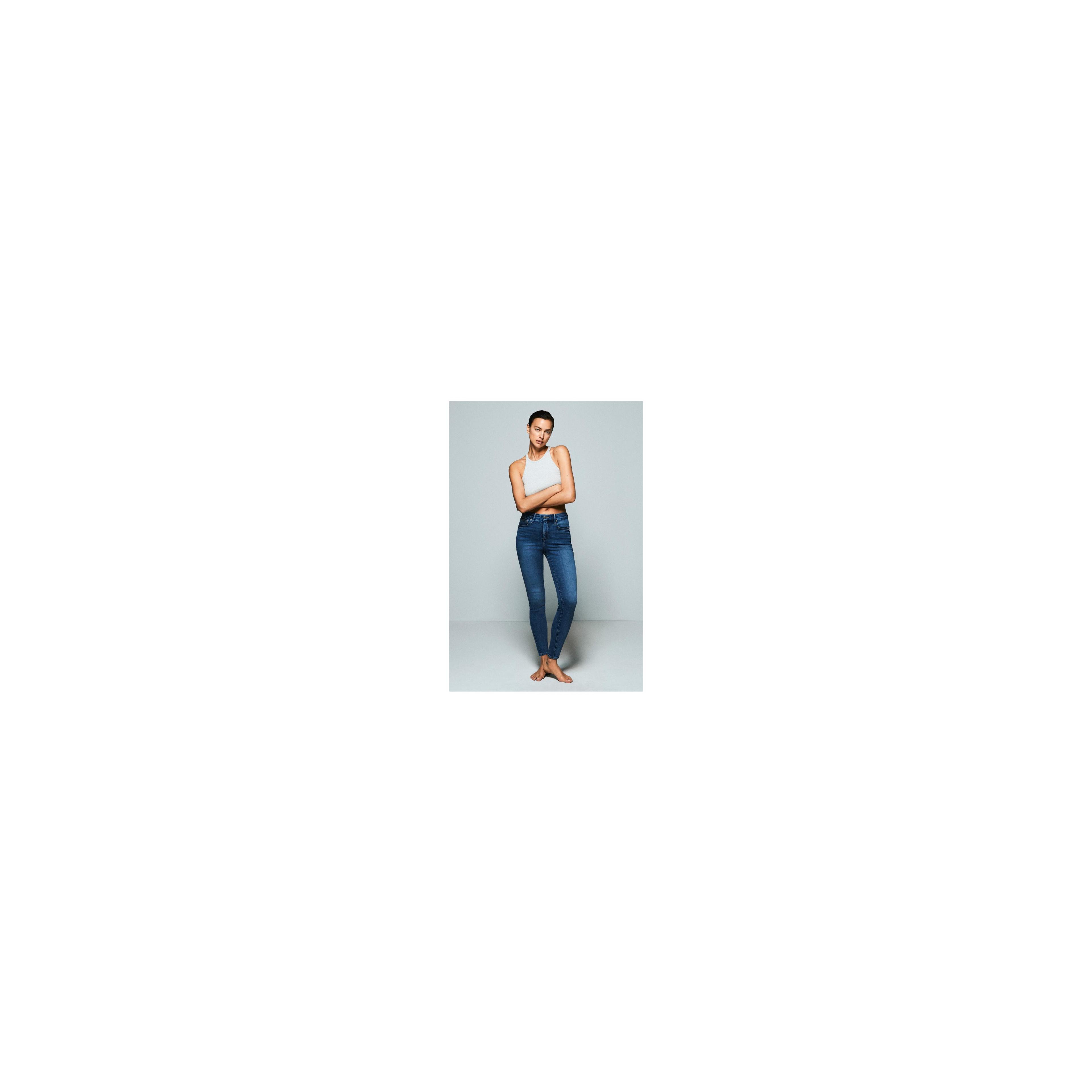 Womens Good Waist Light Compression Jeans | Flat Tummy Tech, Gap-Proof Waistband | Indigo, Size 12 | Good American by Khlo Ka Product Image