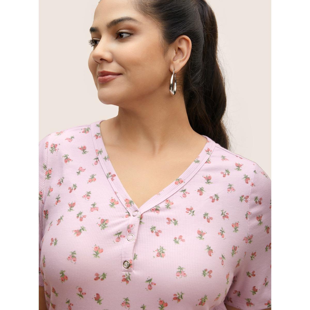 Plus Size Small Flora Print Button Up T-shirt Lilac Women Casual Contrast Natural Flowers Heart neckline Everyday T-shirts BloomChic 28/5X Product Image