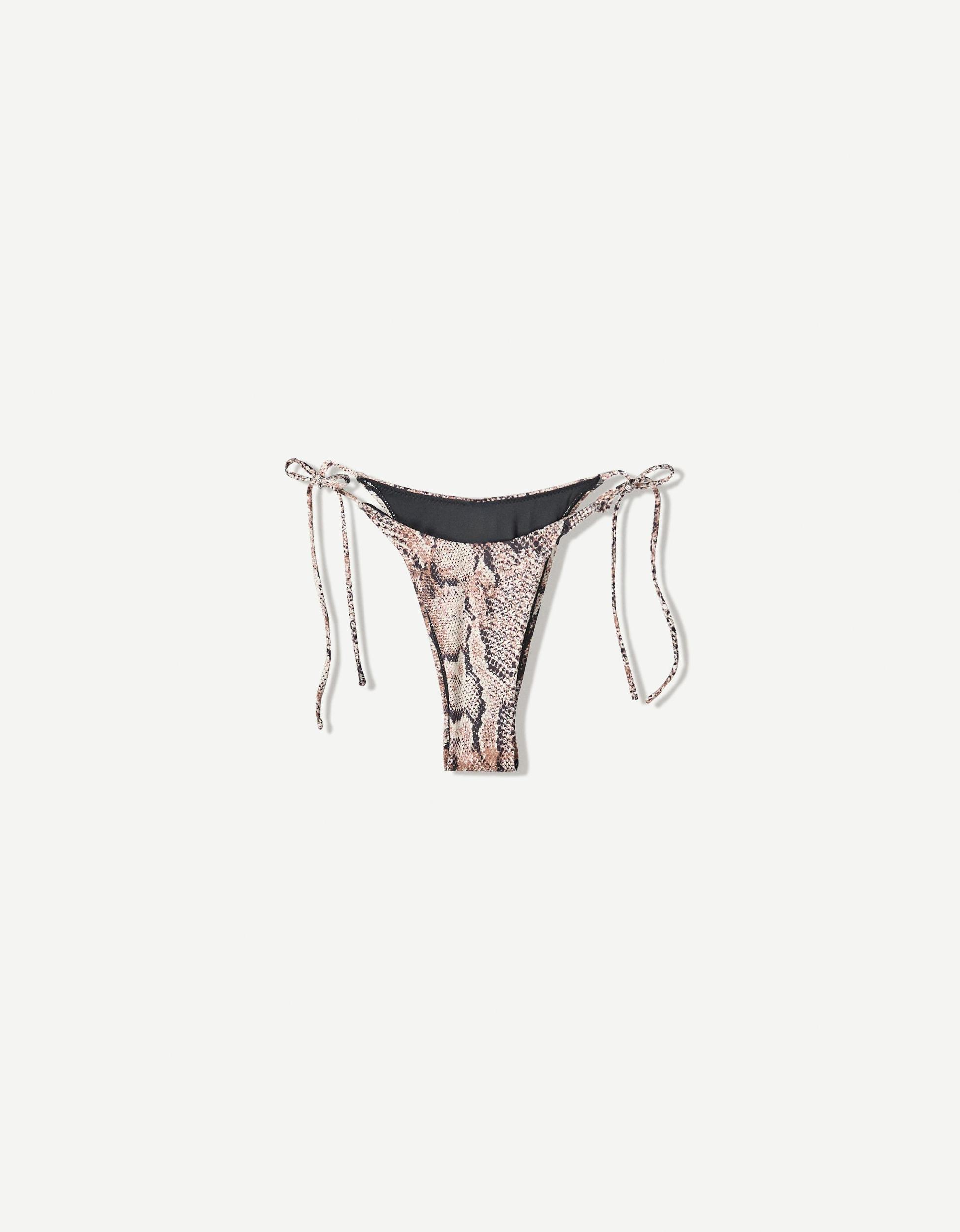 Animal print bikini bottoms Product Image