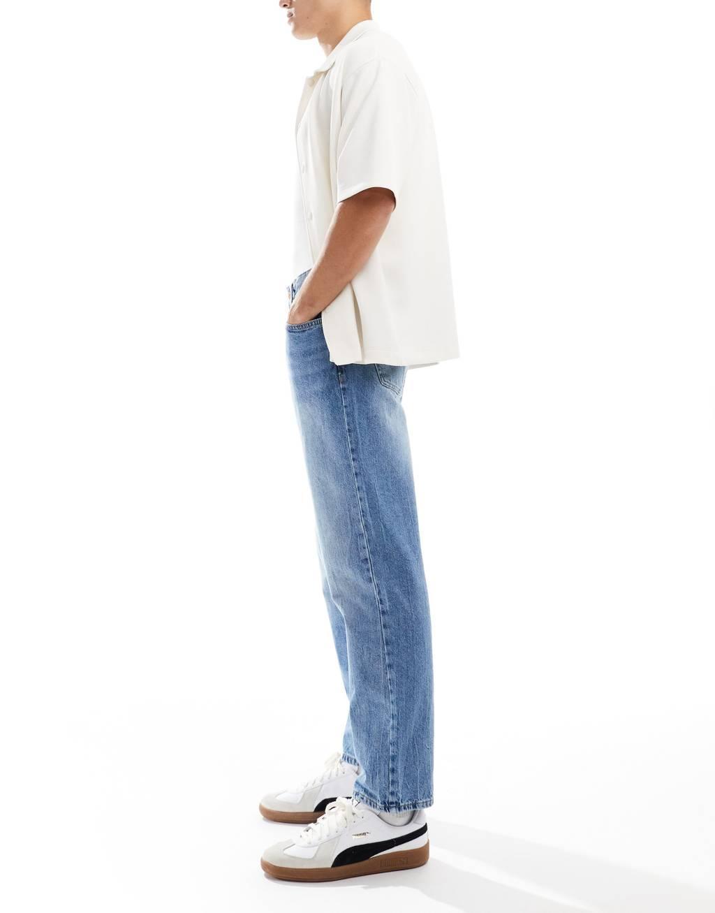 Bershka straight vintage jeans in mid blue  Product Image