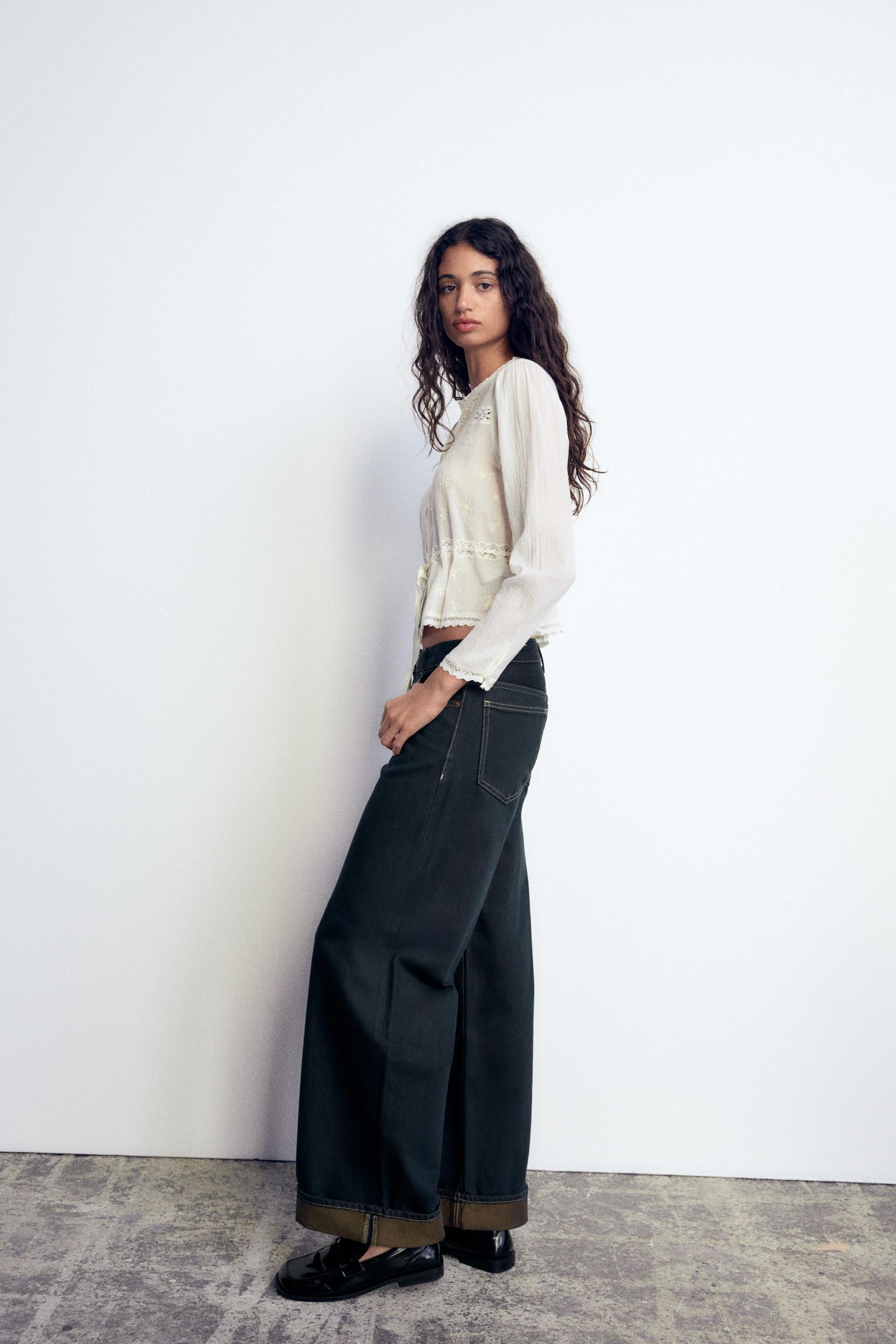 TRF RELAXED LOW-RISE FOLD UP MINI JEANS Product Image
