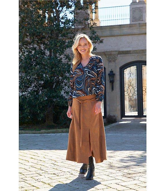 APNY Woven Printed V-Neck Long Sleeve Tassel Tie Top Product Image