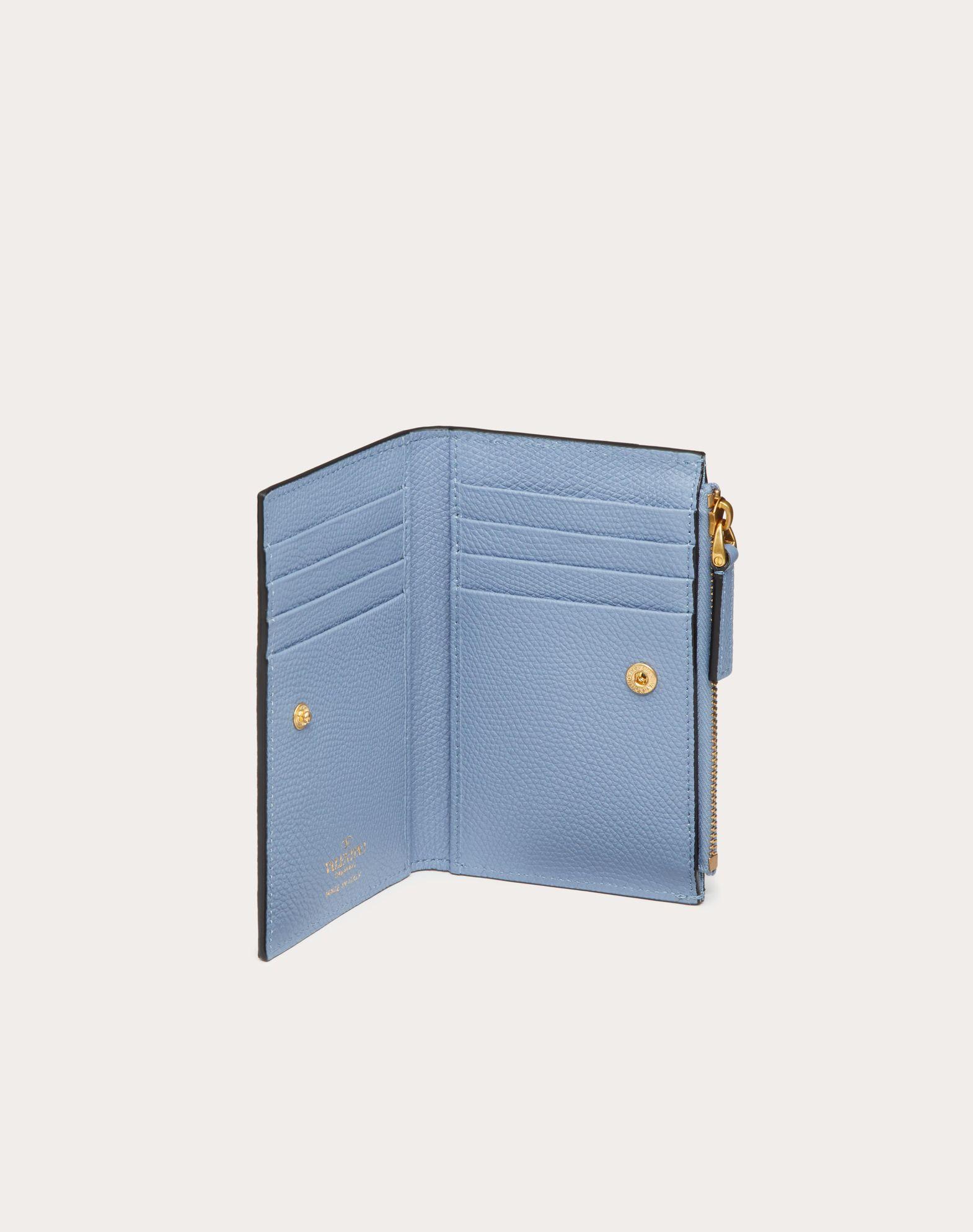 Vlogo Signature Grainy Calfskin Cardholder Wth Zipper Product Image