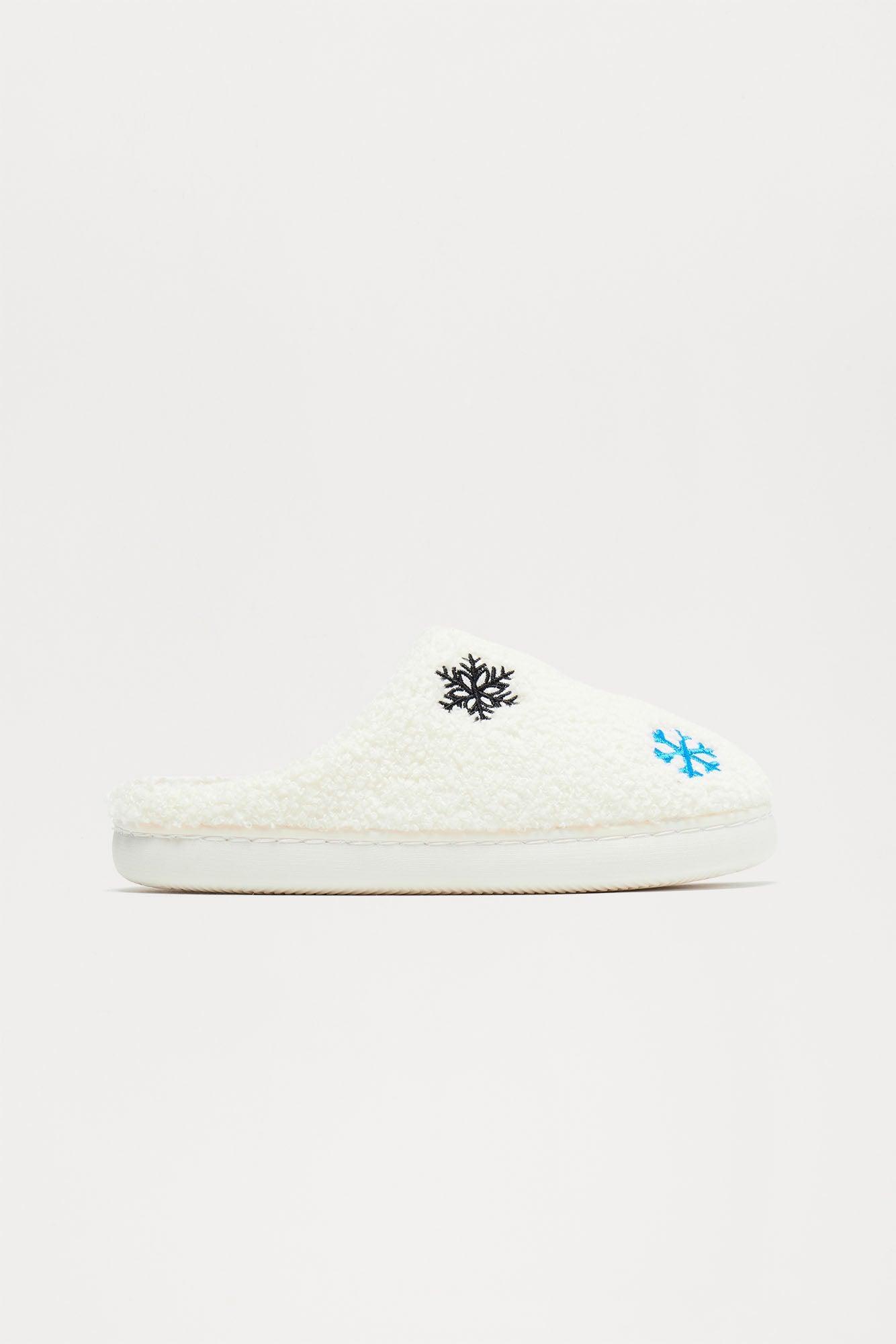 Snowflake Cutie Slippers - White/combo Product Image