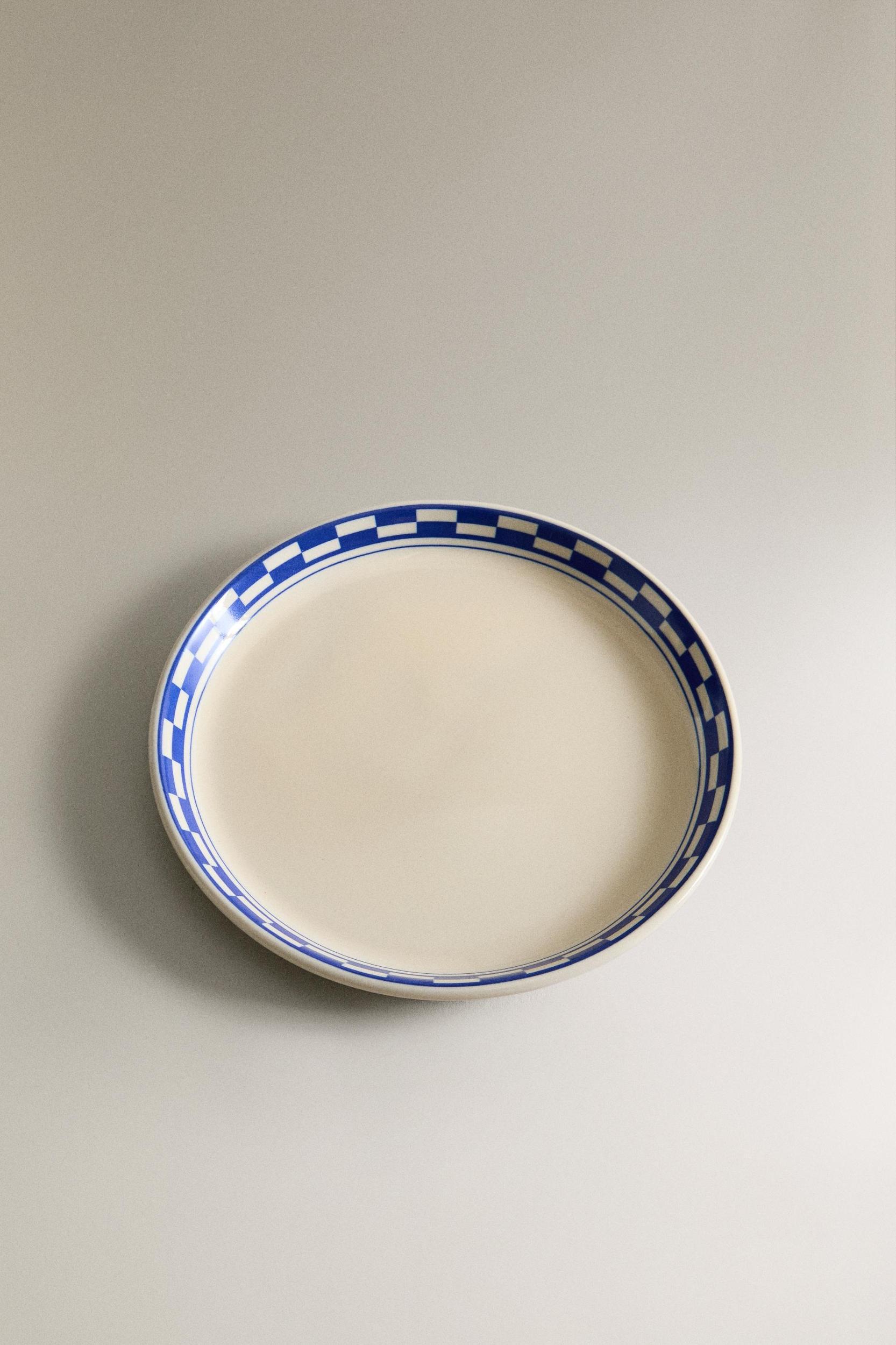 CERAMIC SIDE PLATE WITH CHECKED RIM Product Image