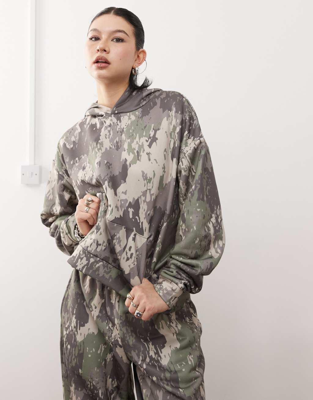 COLLUSION relaxed hoodie in green camo Product Image