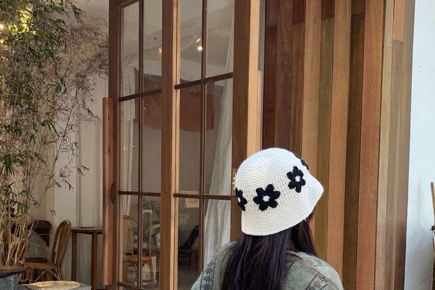Round Neck Patterned Cardigan Product Image
