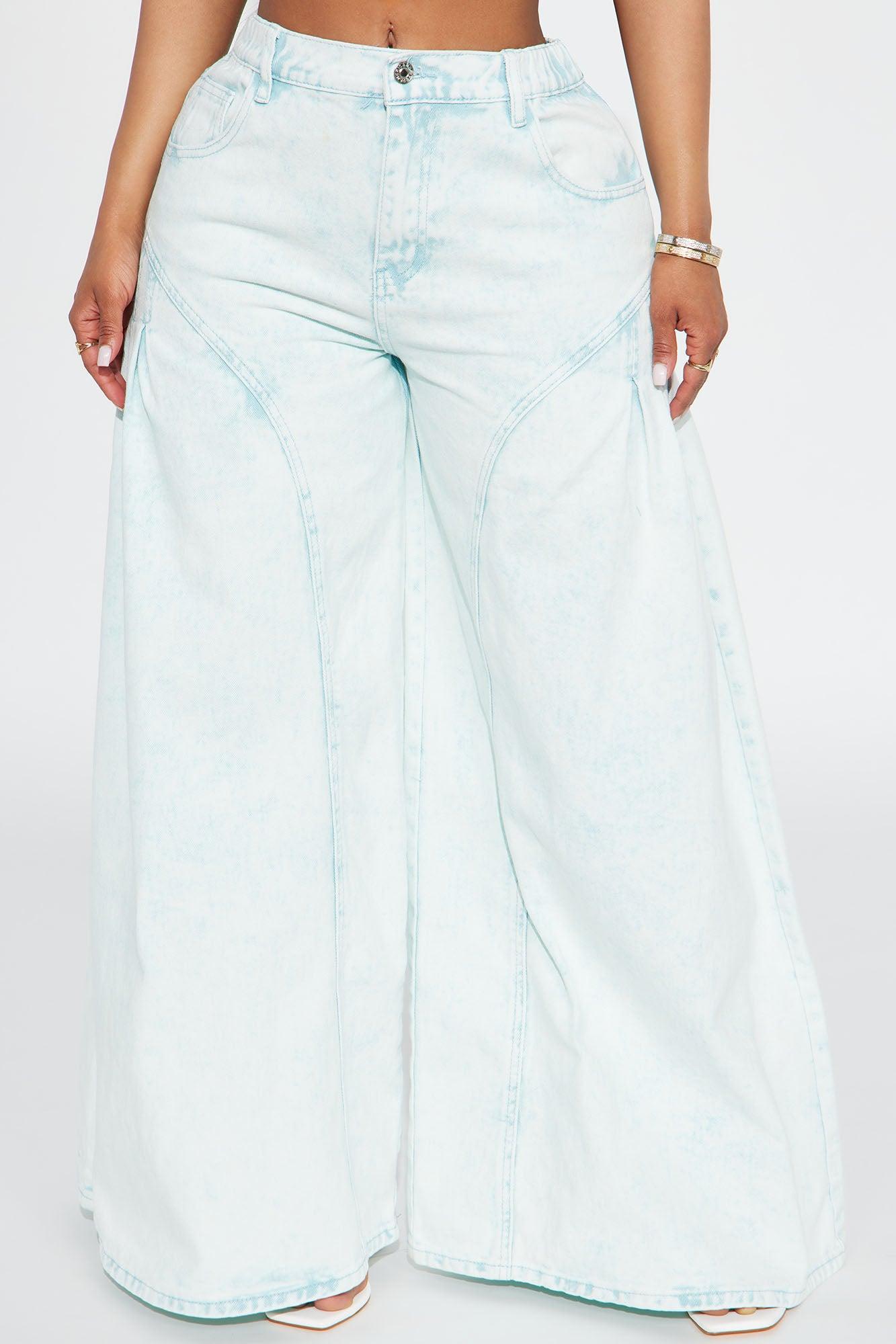 Sunset Beach Wide Leg Jeans - Light Wash Product Image