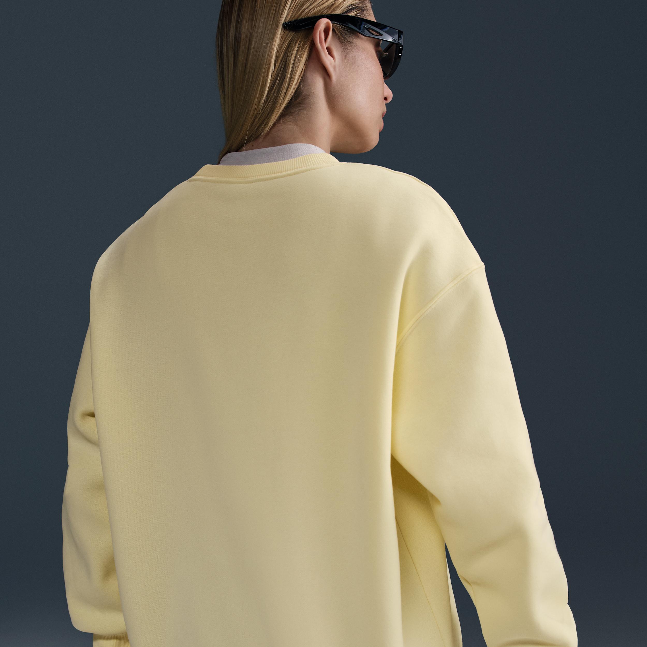 Women's Nike Sportswear Phoenix Fleece Oversized Crew-Neck Sweatshirt Product Image