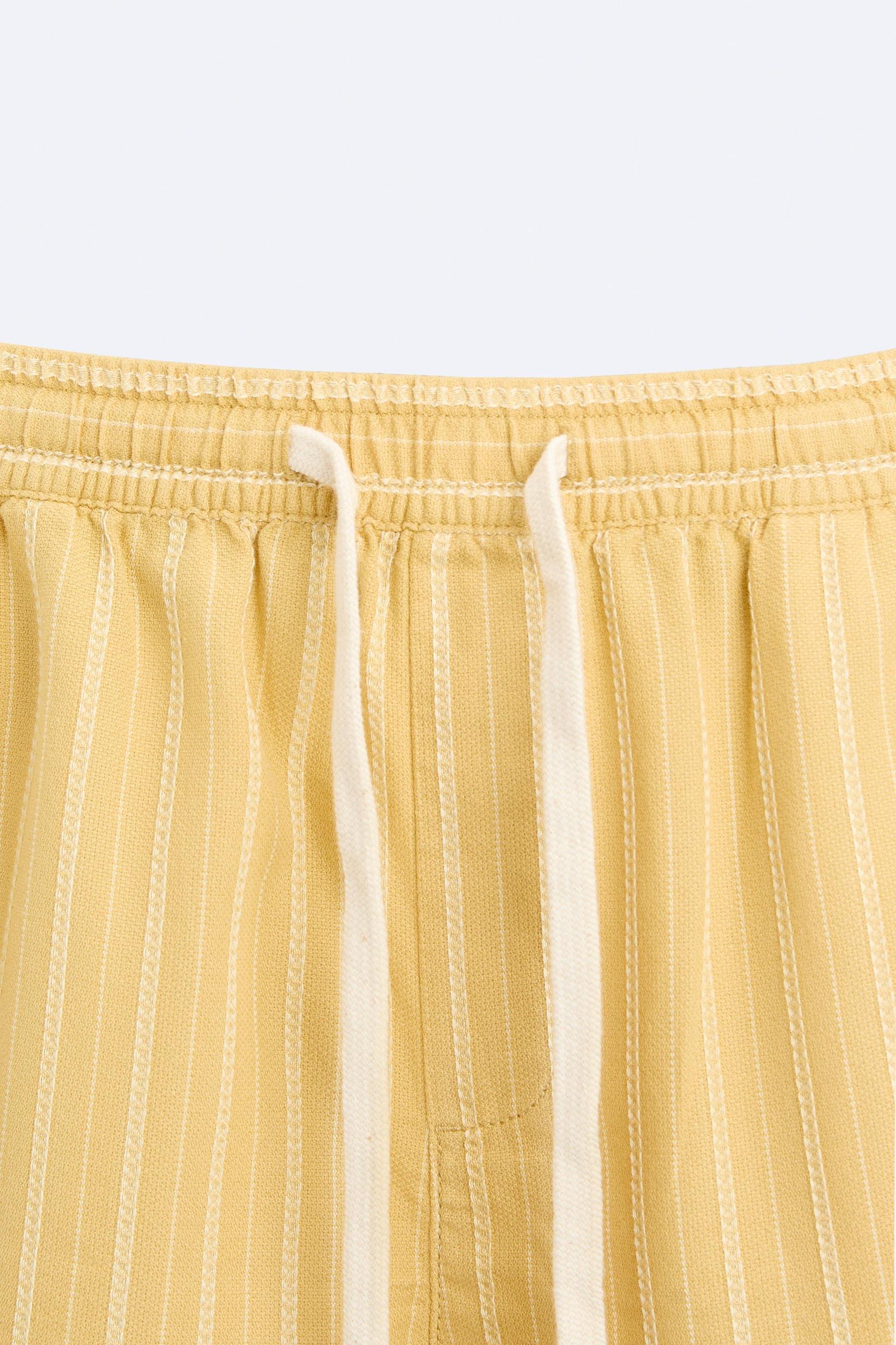 STRIPED JACQUARD SHORTS Product Image