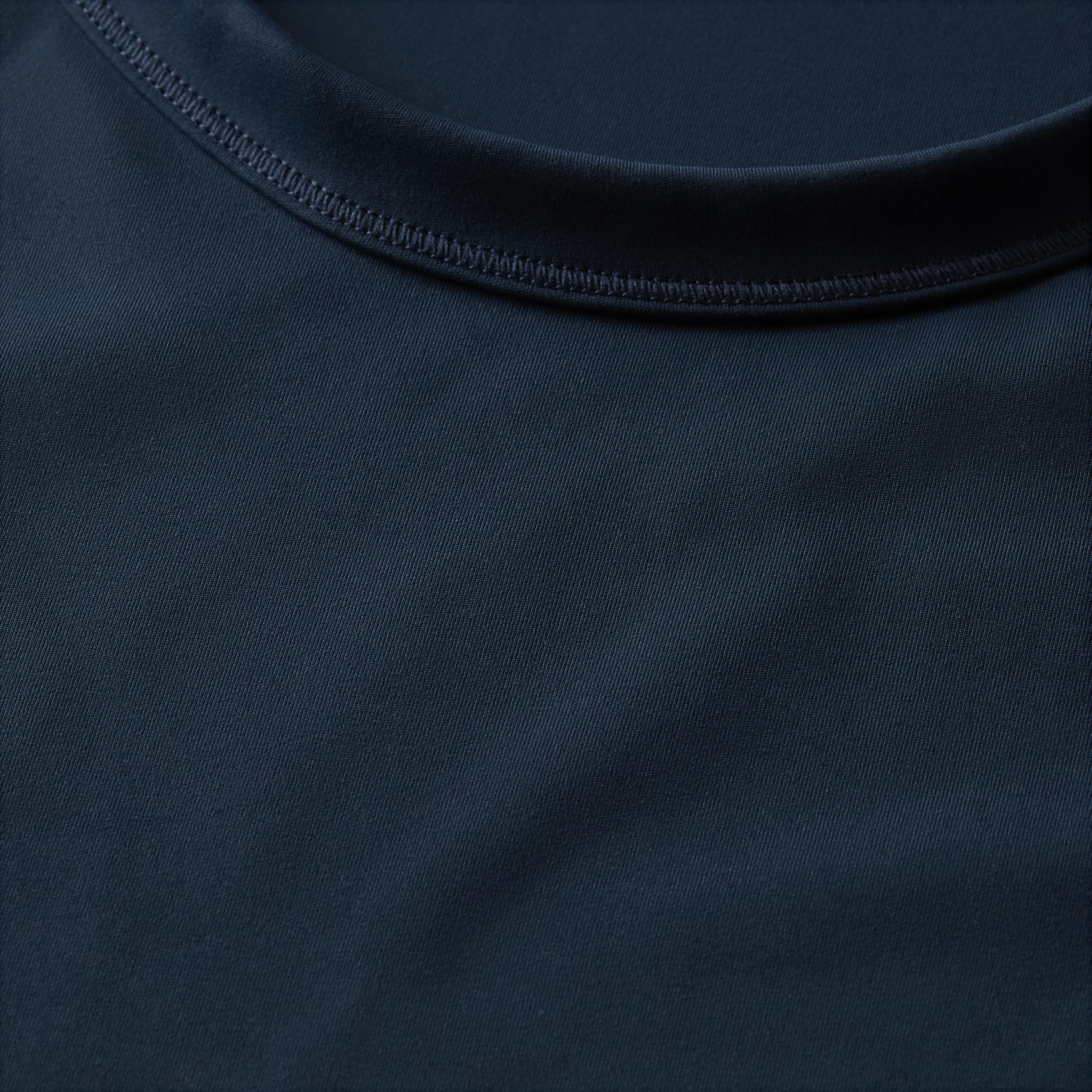 Nike One Fitted Women's Dri-FIT Short-Sleeve Cropped Top Product Image