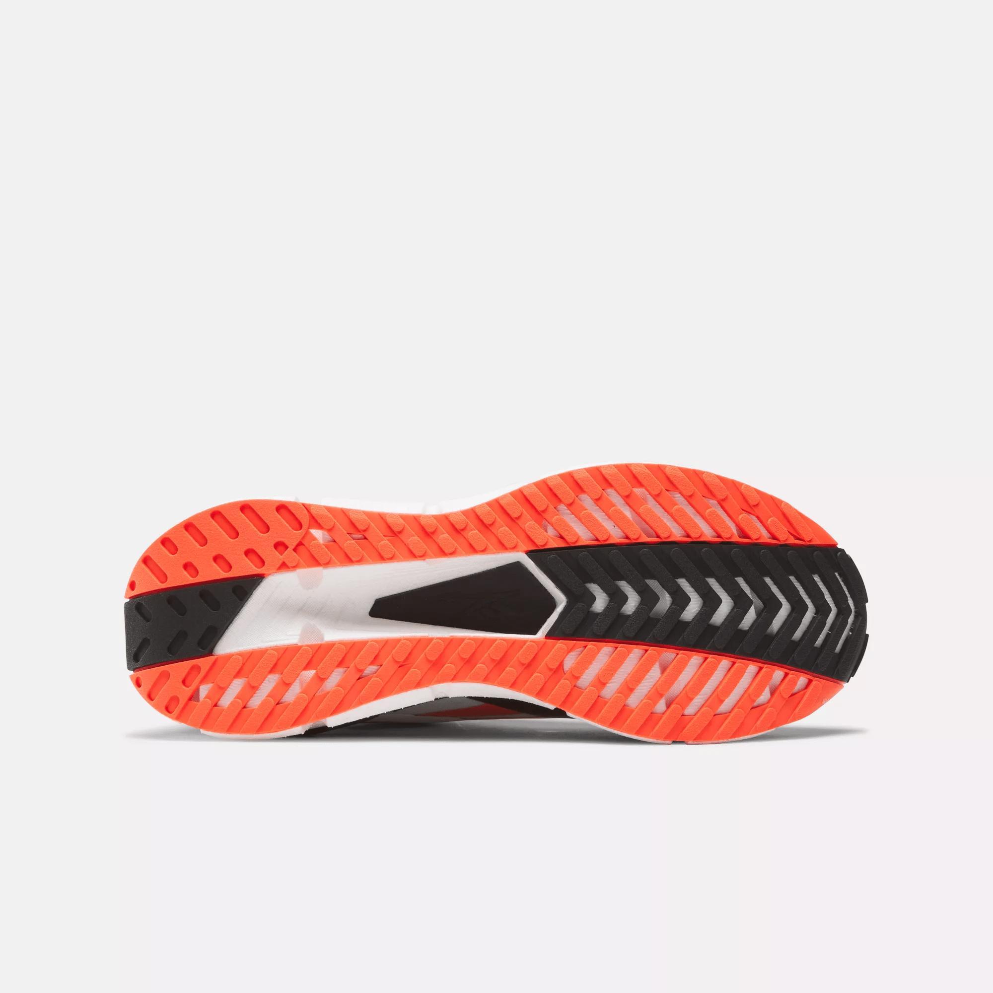 Men's FloatZig Symmetros Shoes in White Product Image