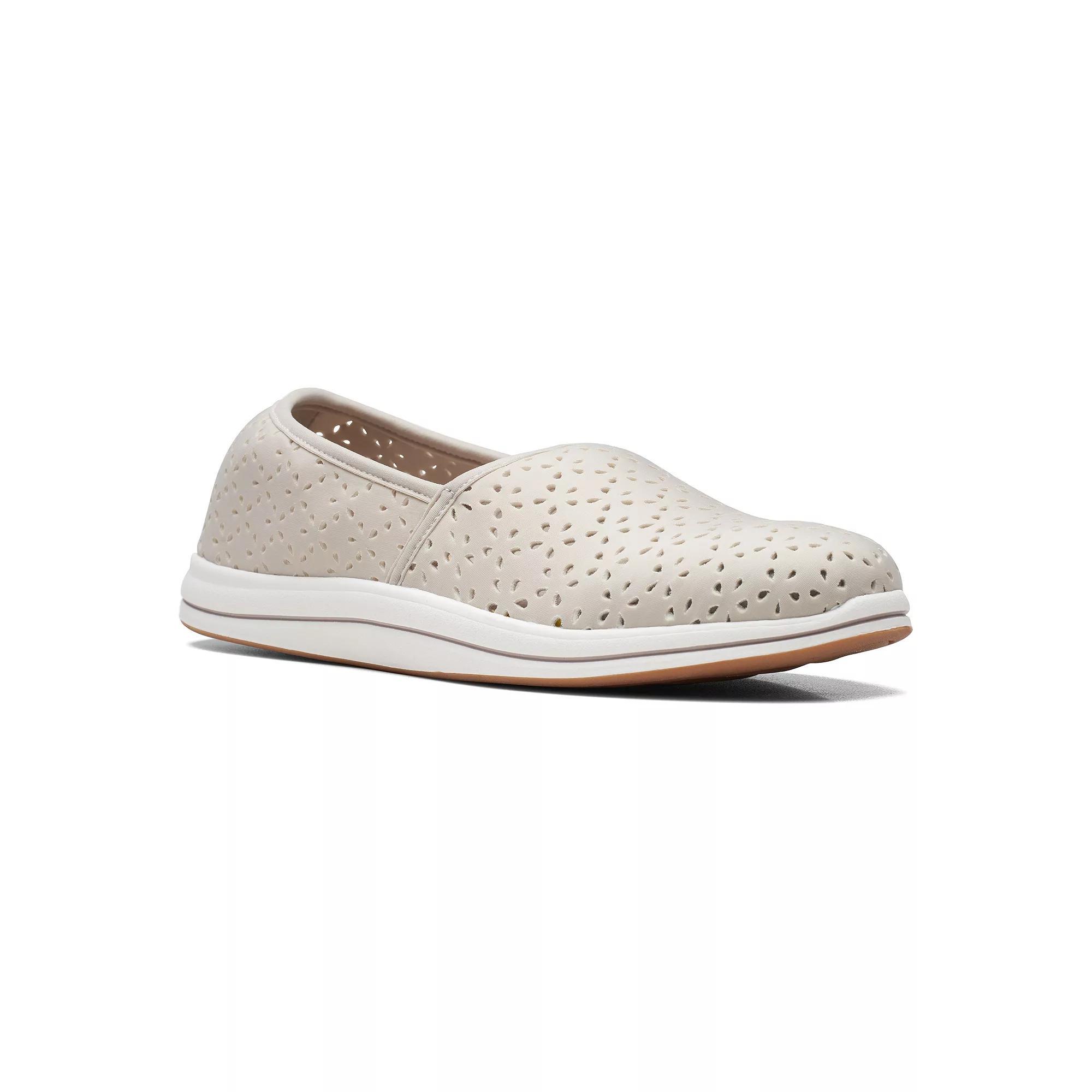 Clarks® Cloudsteppers Breeze Emily Women's Slip-On Shoes, Size: 8.5, Light Brown Product Image