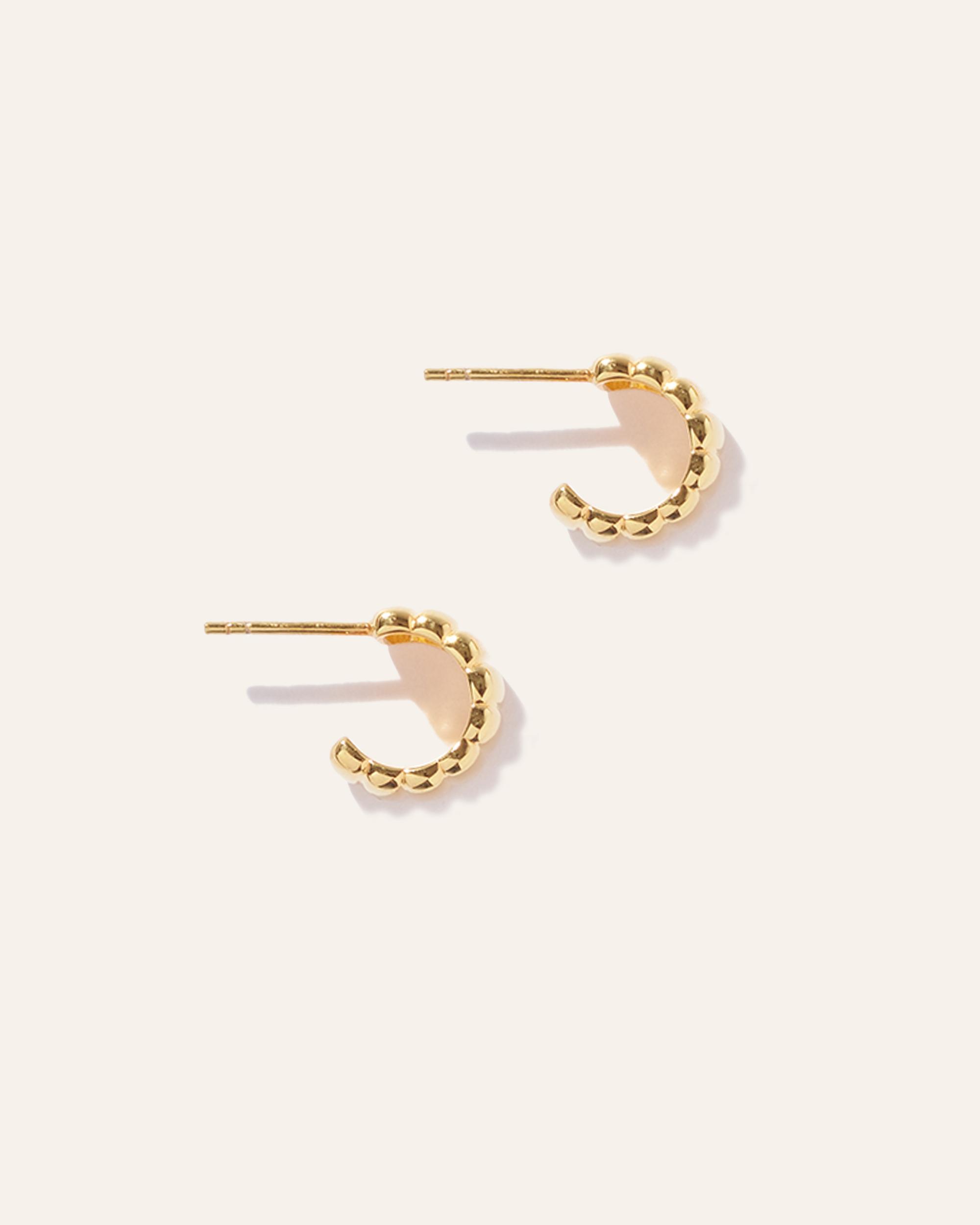 Quince | Women's Bubble Ridge Huggie Hoop Earrings Product Image