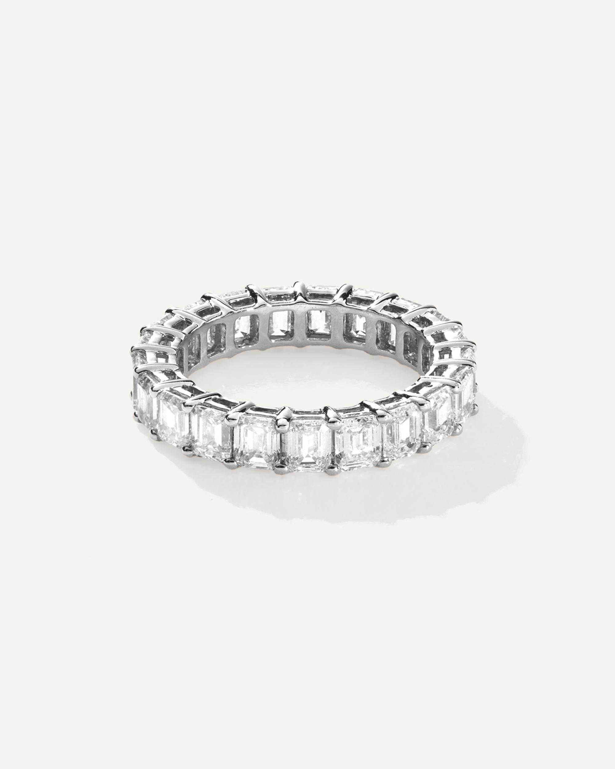 Quince | Women's Lab Grown Diamond Emerald Eternity Band Rings Product Image