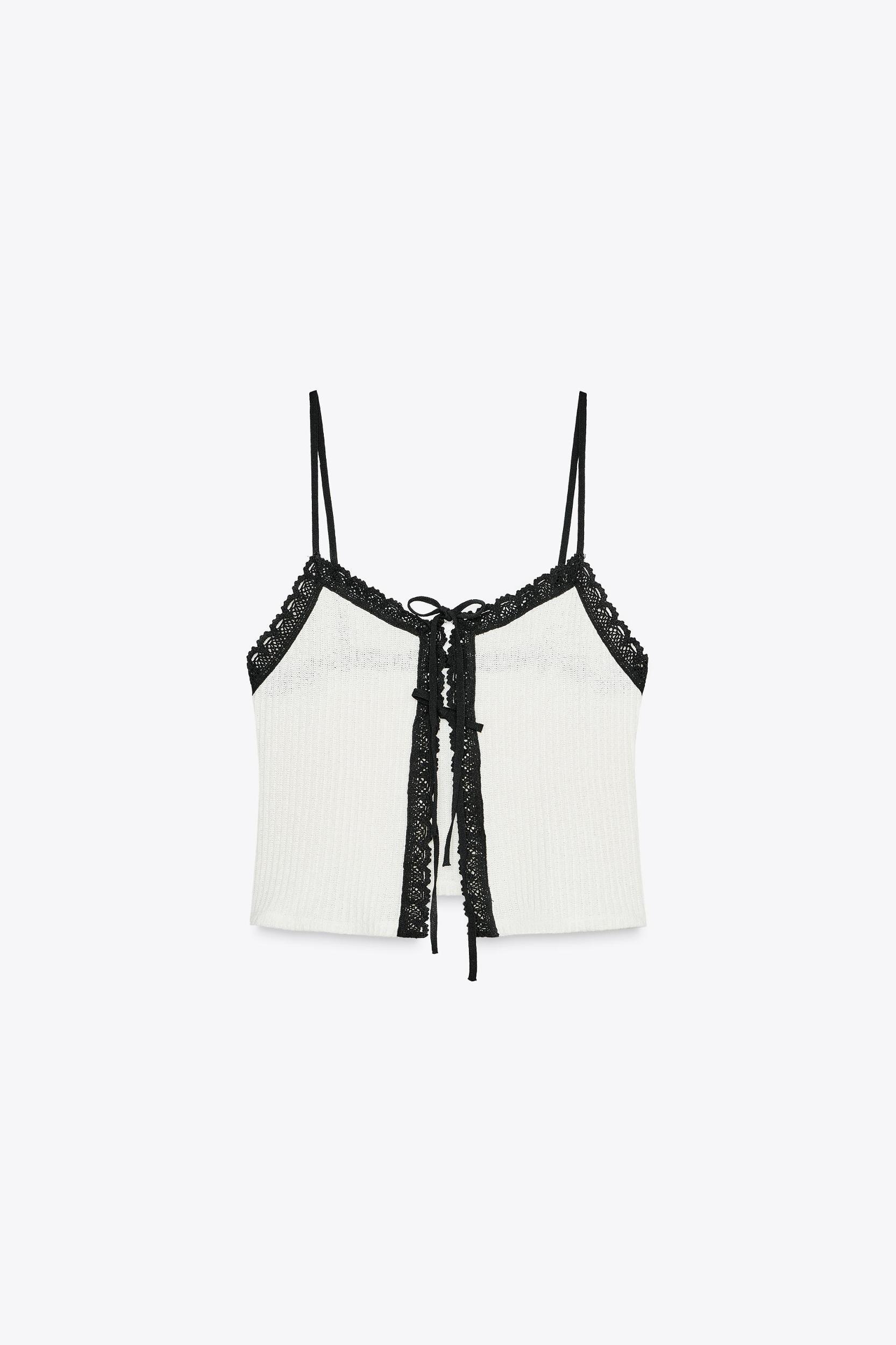 CONTRAST ROMANTIC TOP Product Image