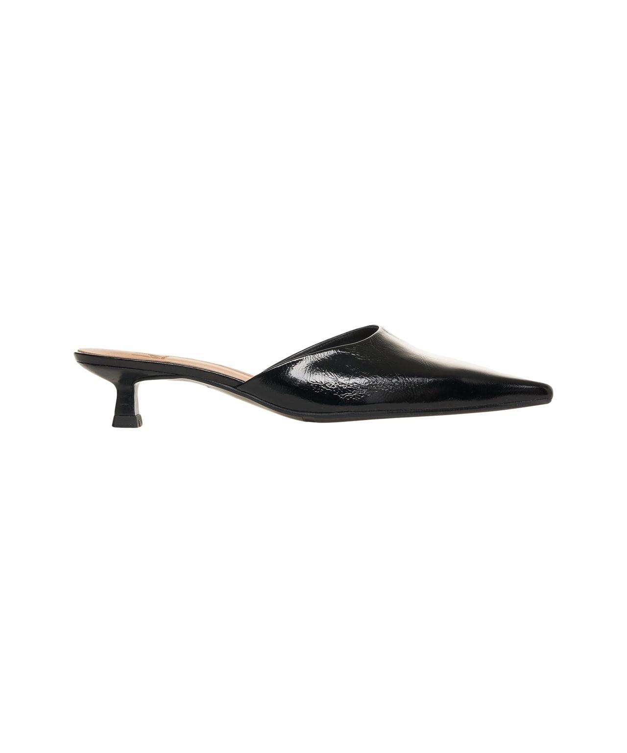 Patent leather kitten heels Product Image
