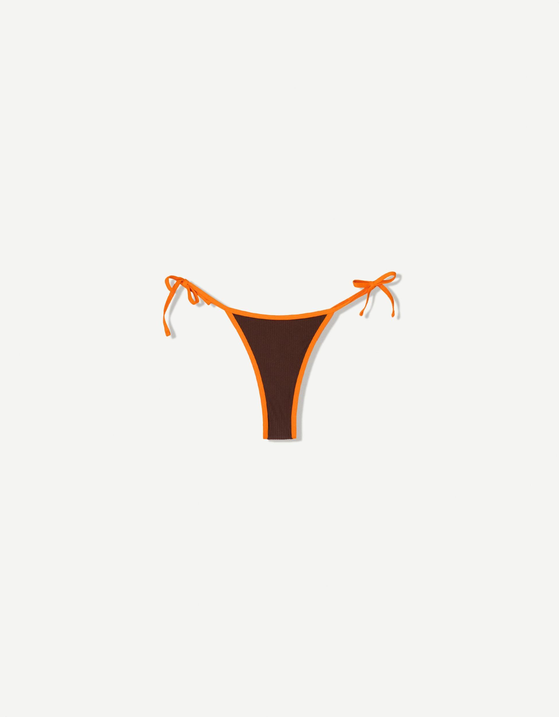 Contrast bikini bottoms Product Image