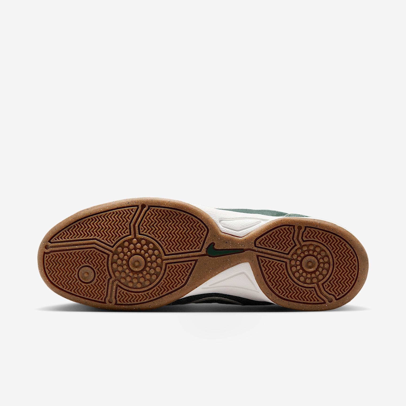 Nike Total 90 Premium Men's Shoes Product Image