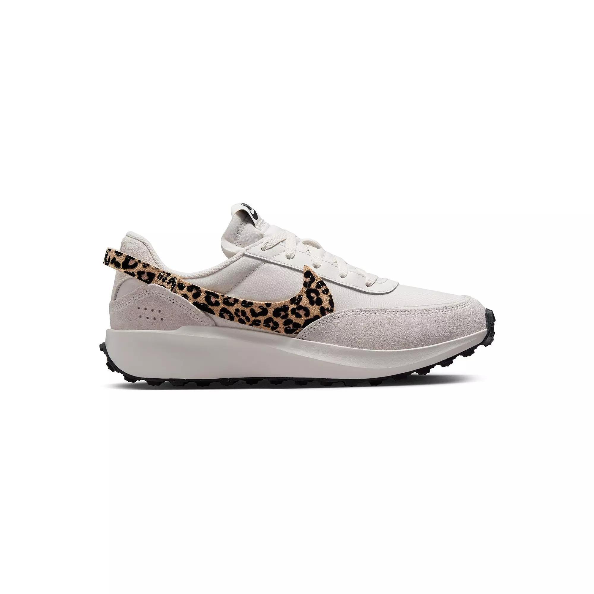 Nike Waffle Debut Womens Shoes Product Image