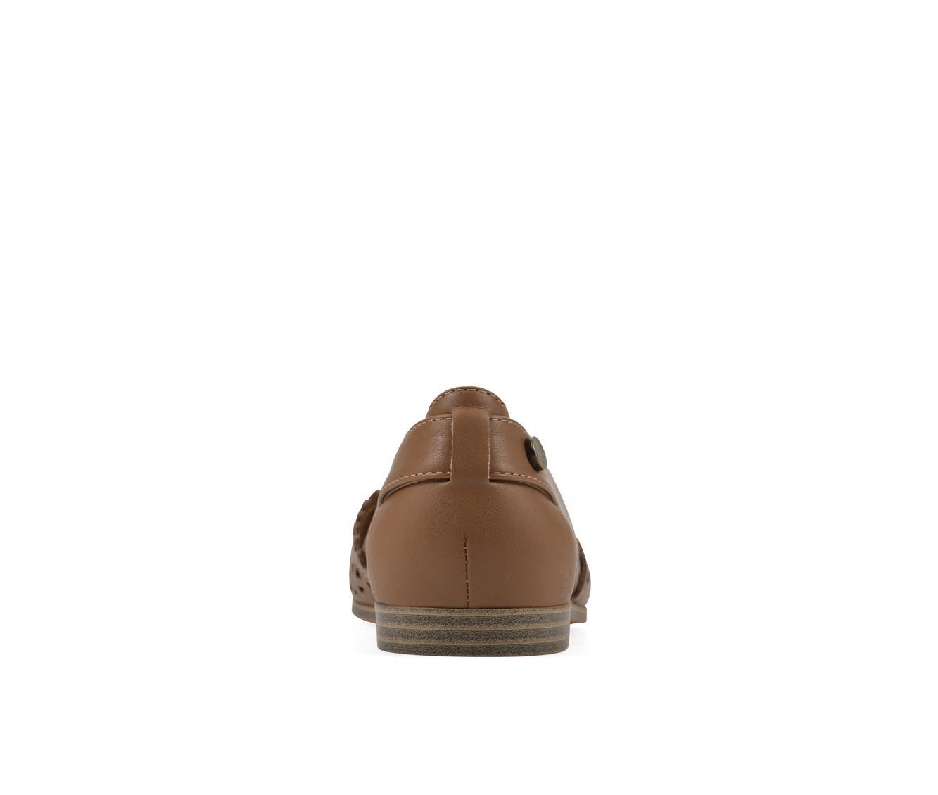 Women's White Mountain Nobler Flats Product Image