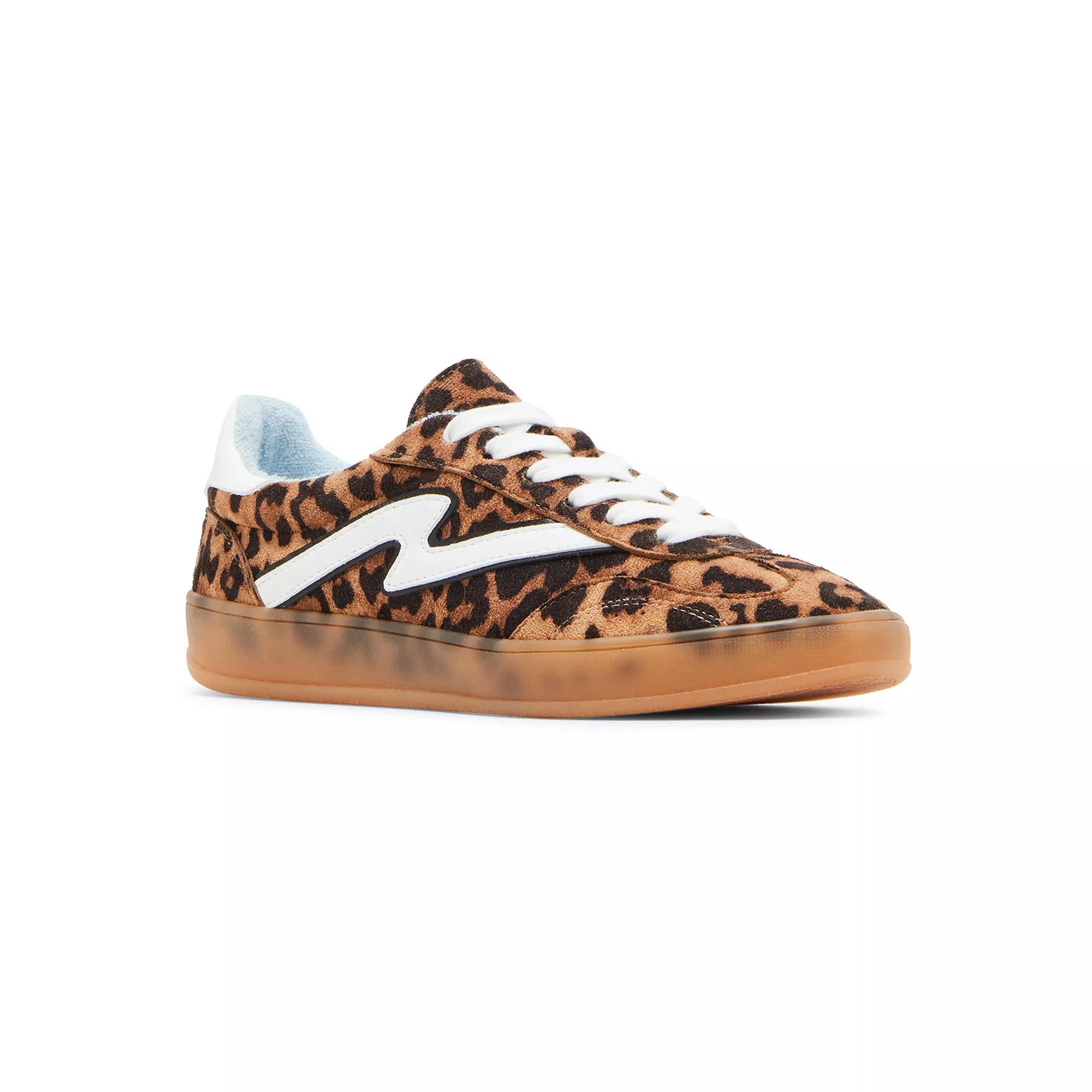 madden girl Giia Womens Sneakers Product Image