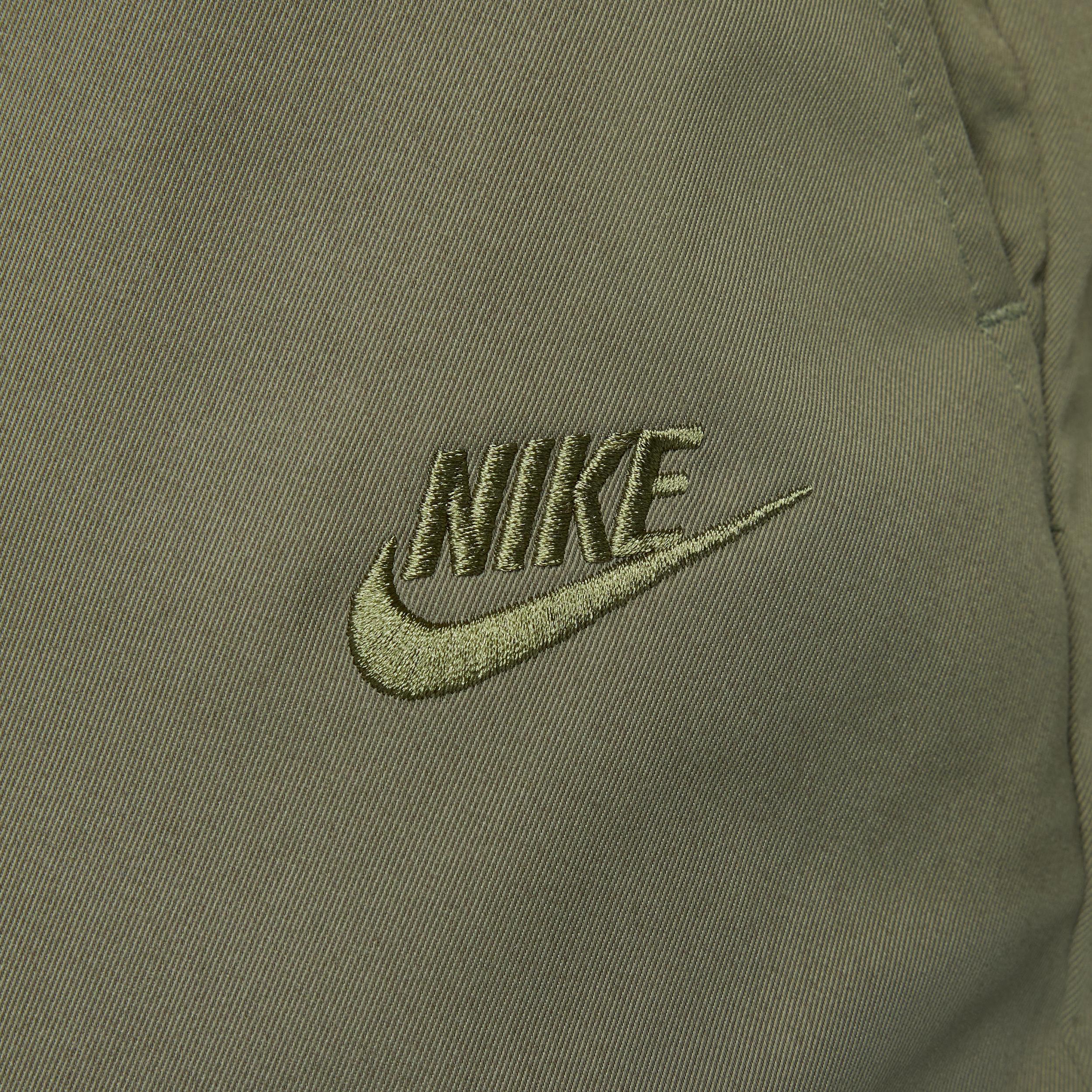 Nike Men's Club Woven Tapered Pants Product Image