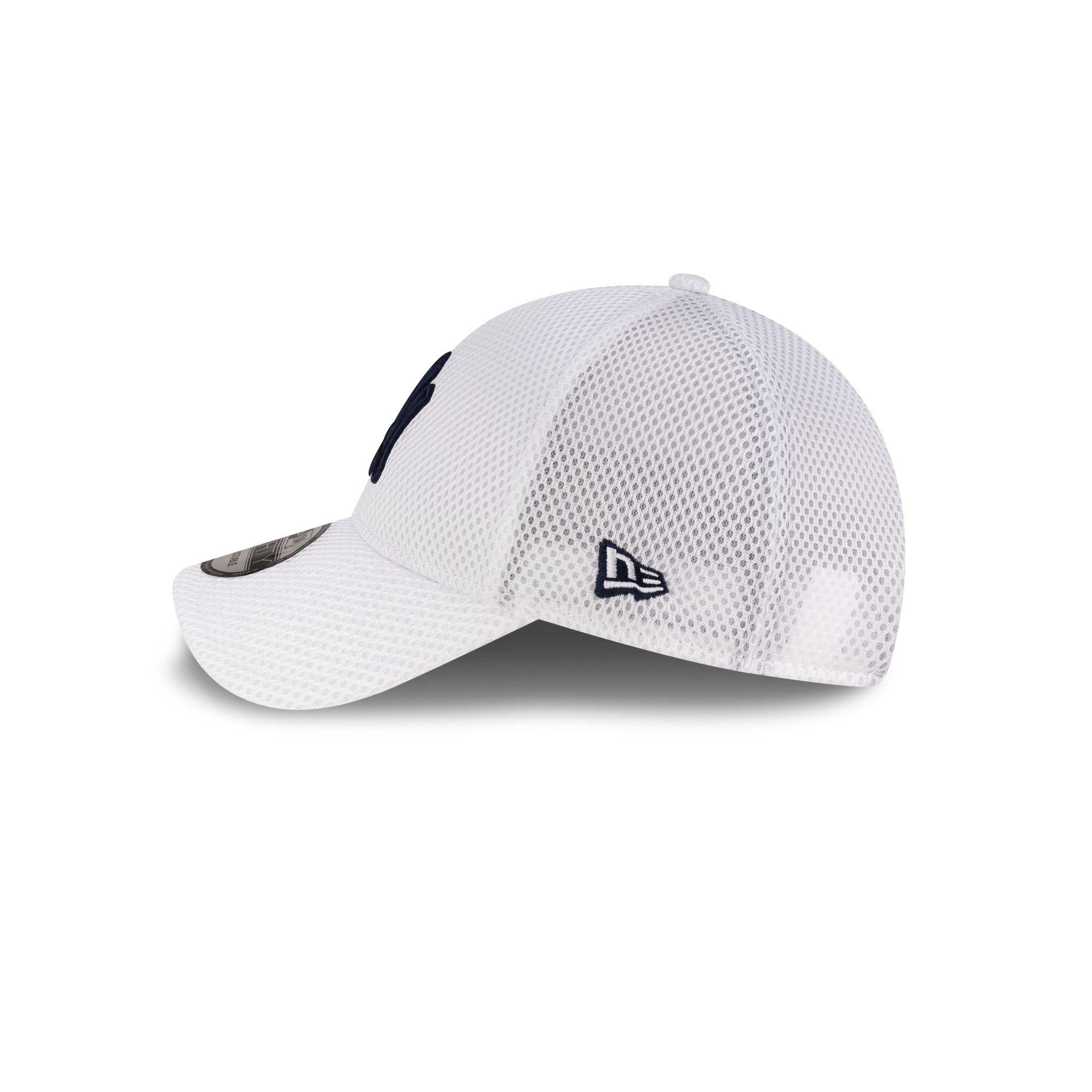 New York Yankees Air Mesh White 9FORTY Strapback Hat Male Product Image