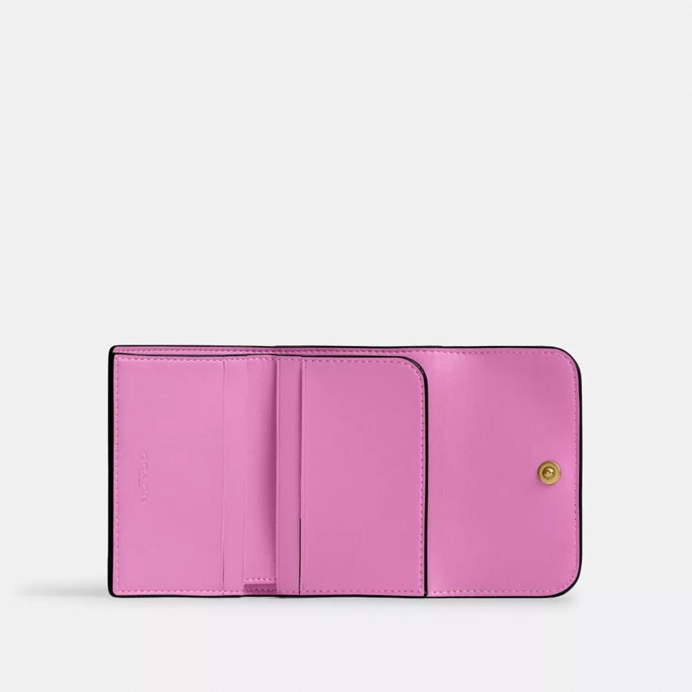 Essential Card Holder Wallet Product Image