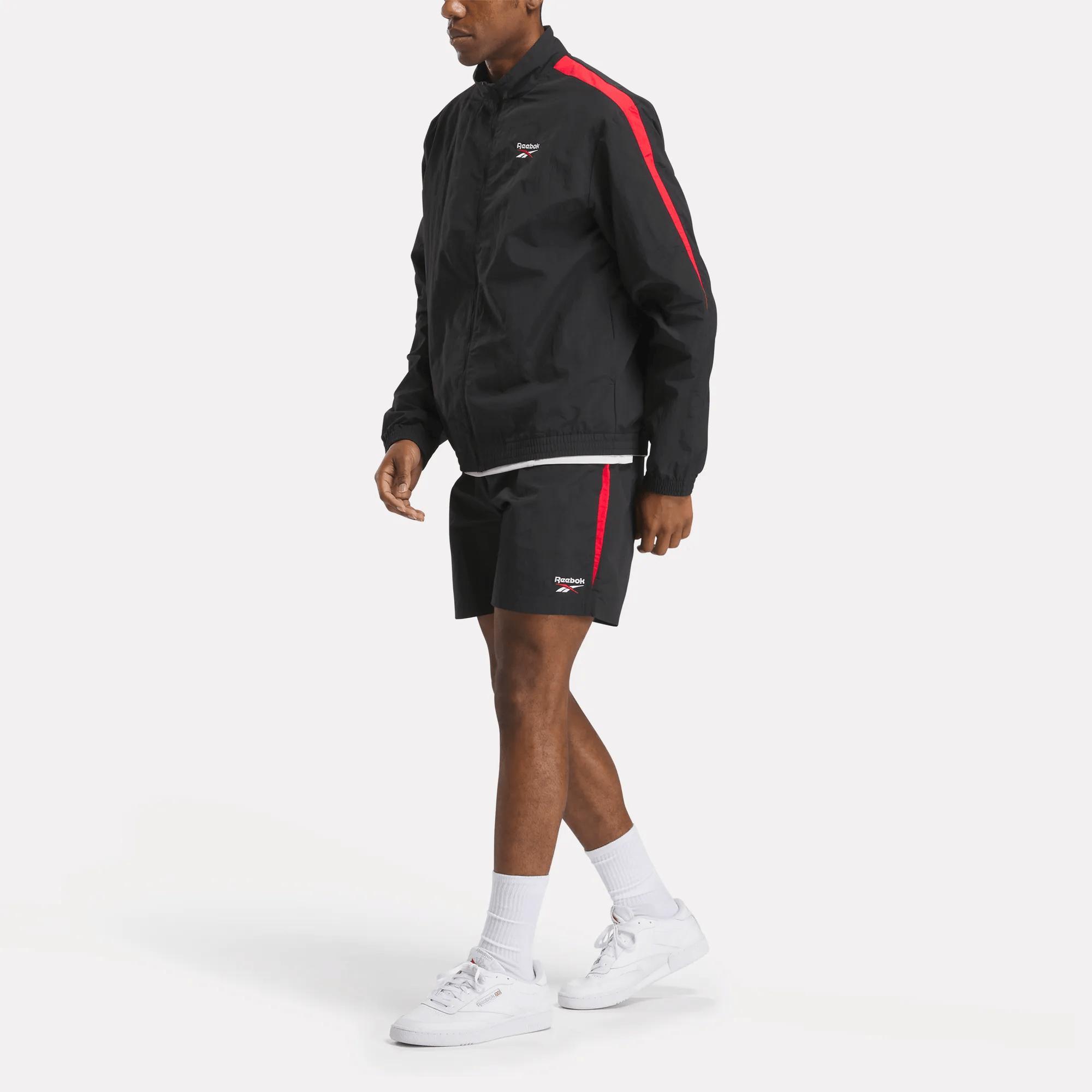 Men's Crosscheck Woven Top Male Product Image