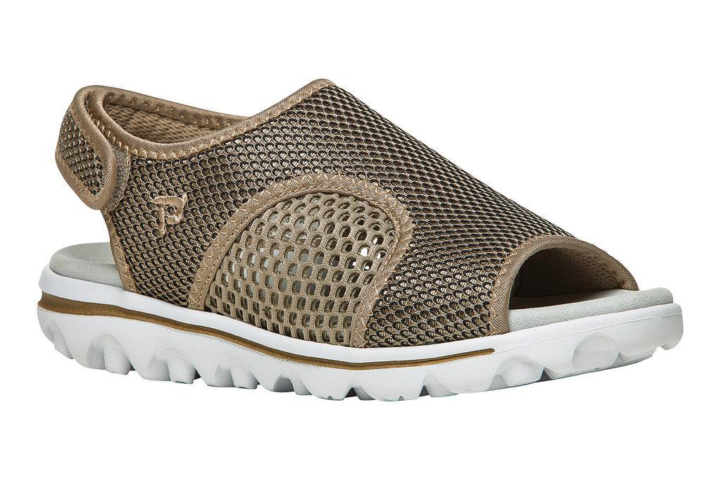 Travelactiv Slip On Product Image