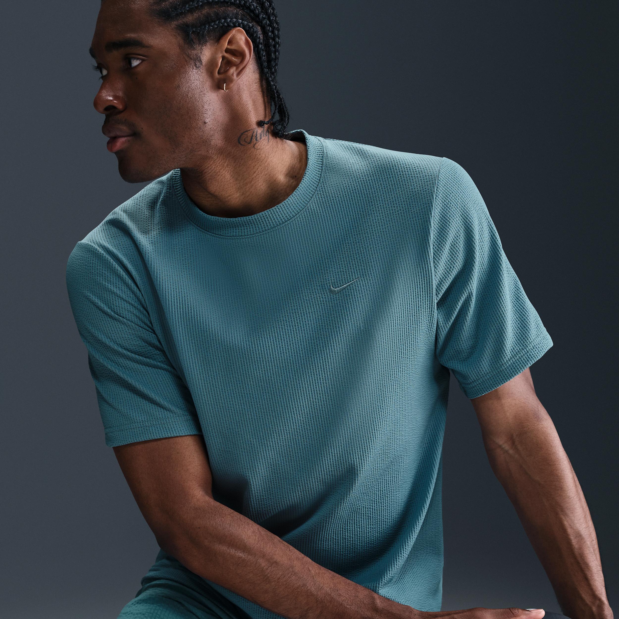 Nike Primary Men's Dri-FIT Short-Sleeve Versatile Top Product Image