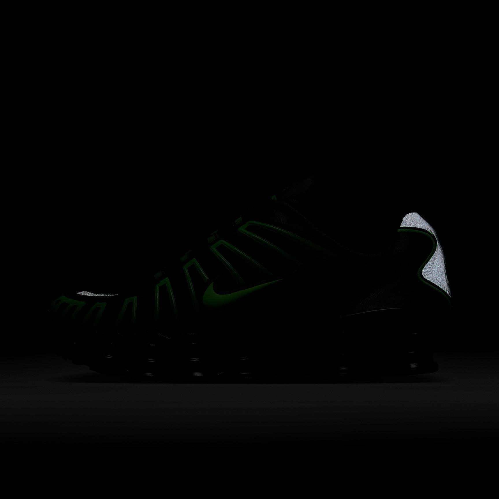 Nike Men's Shox TL Shoes Product Image