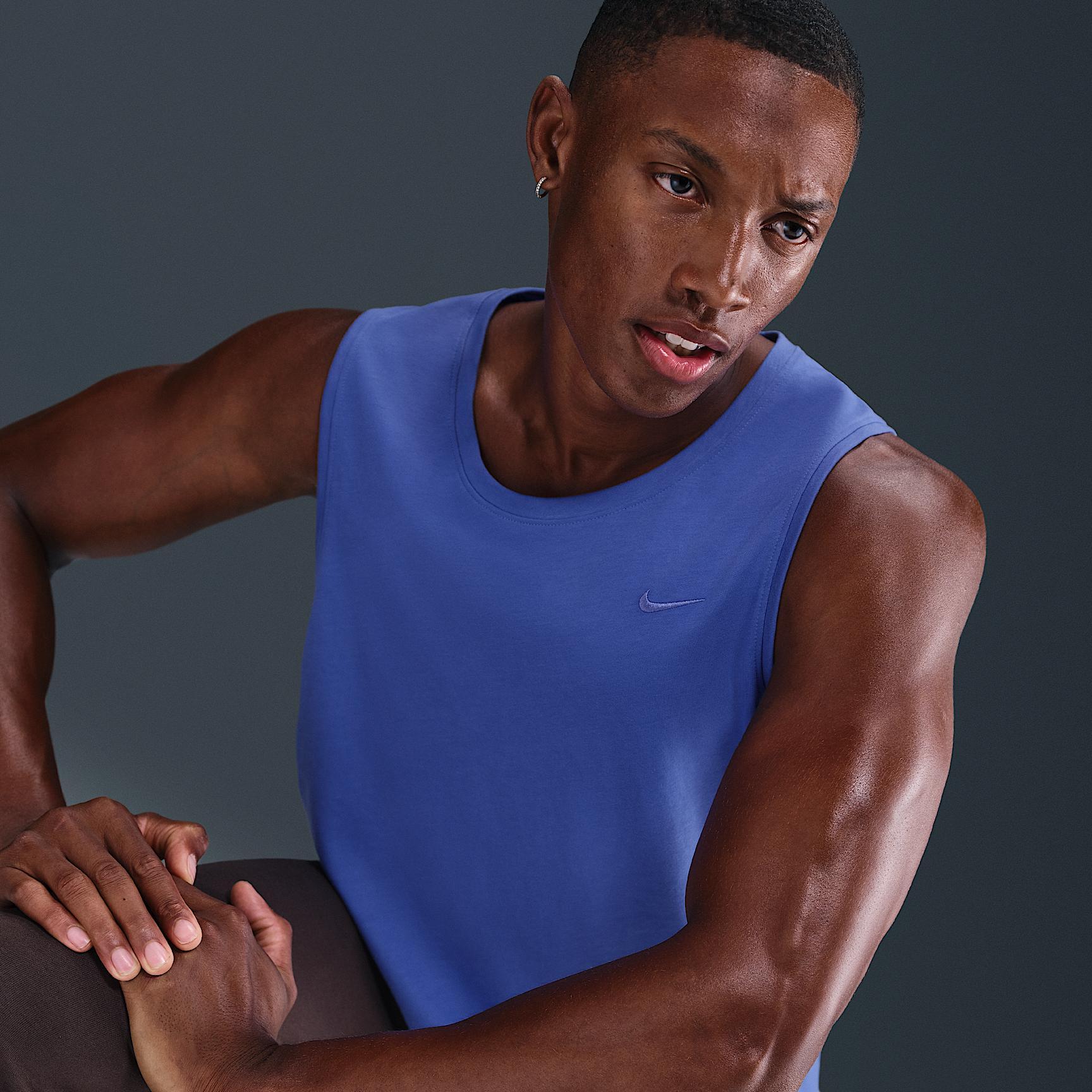 Nike Men's Primary Dri-FIT Versatile Tank Top Product Image