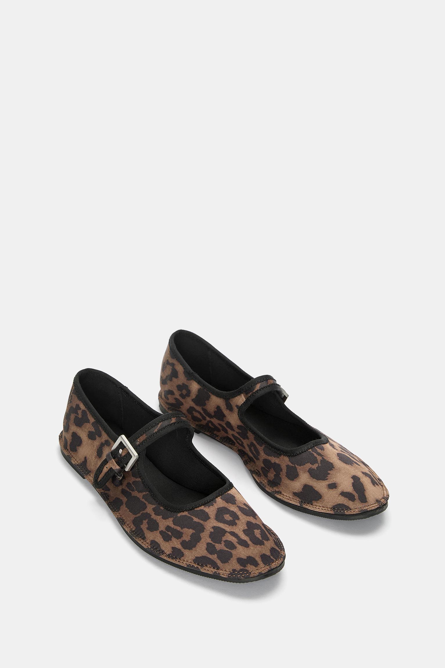 Leopard print ballerinas Product Image