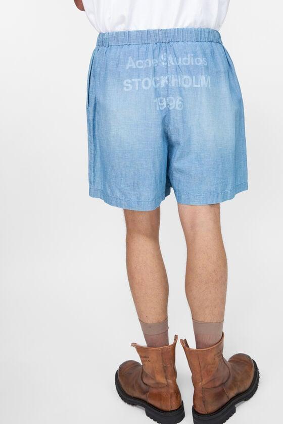 Shorts logo stamp Product Image