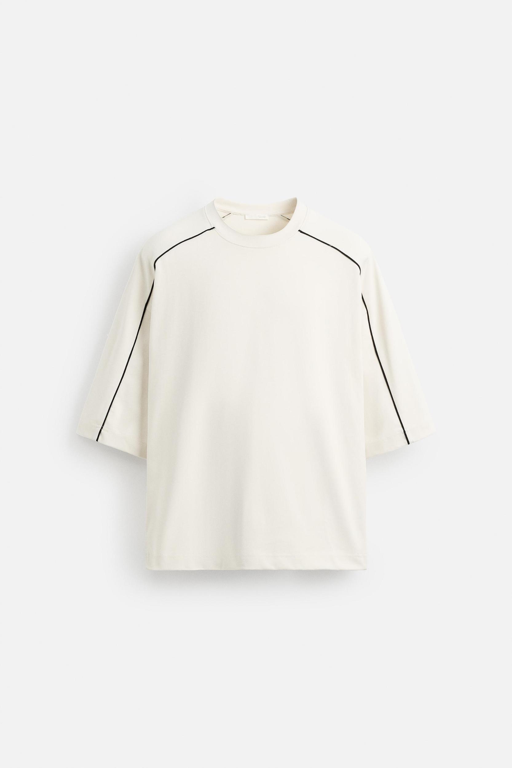 CONTRASTING TRIM SWEATSHIRT Product Image