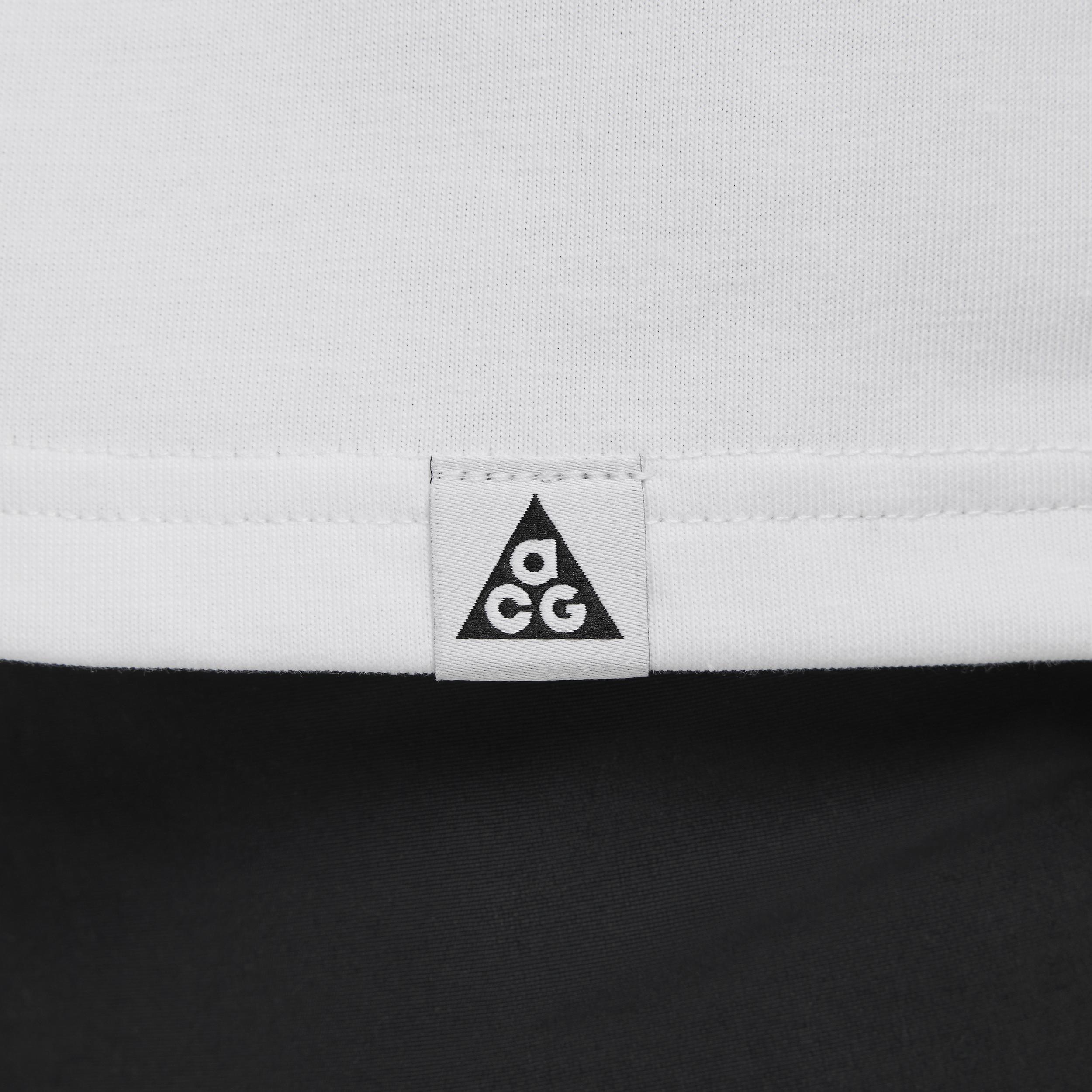 Nike ACG Men's Dri-FIT T-Shirt Product Image