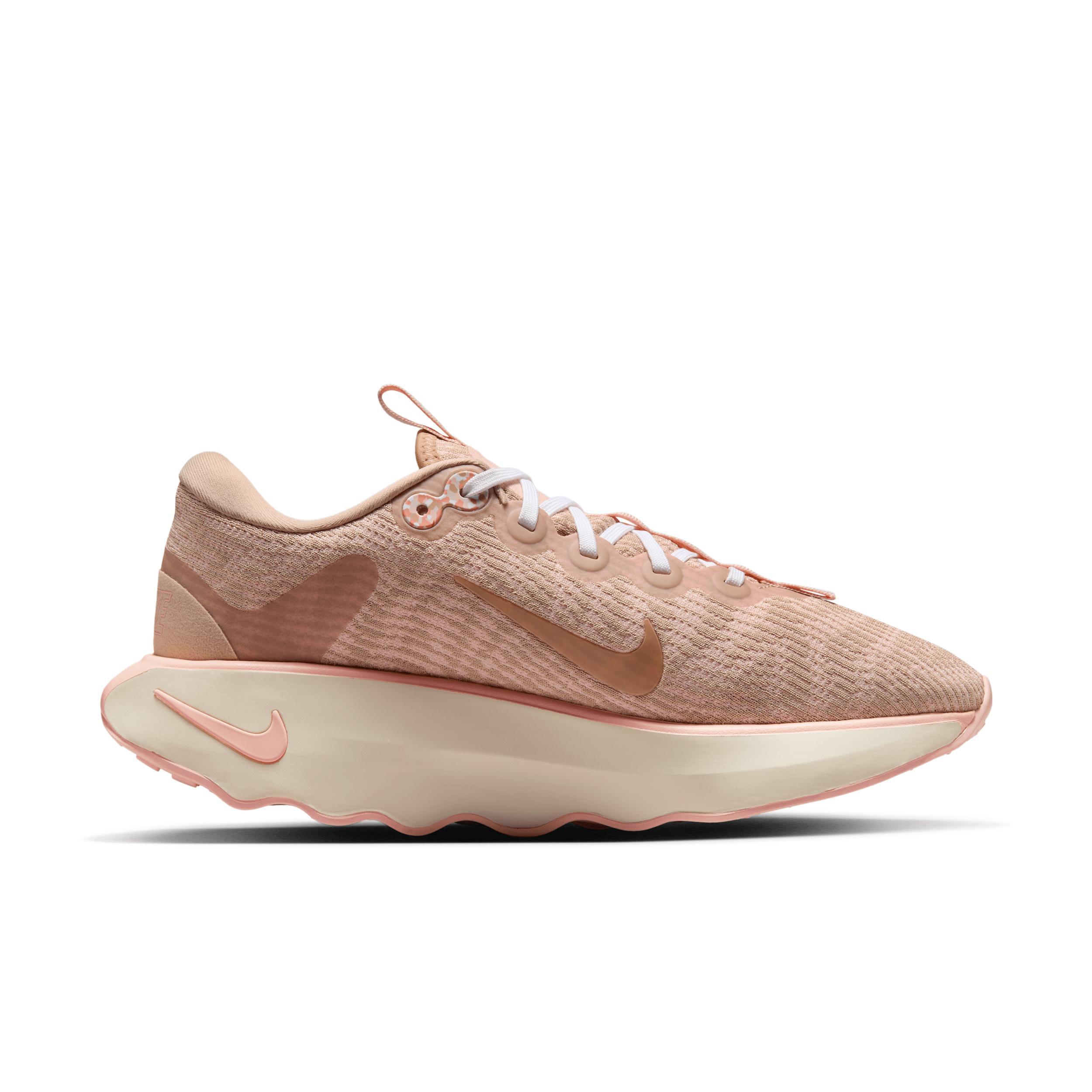 Nike Women's Motiva Walking Shoes Product Image