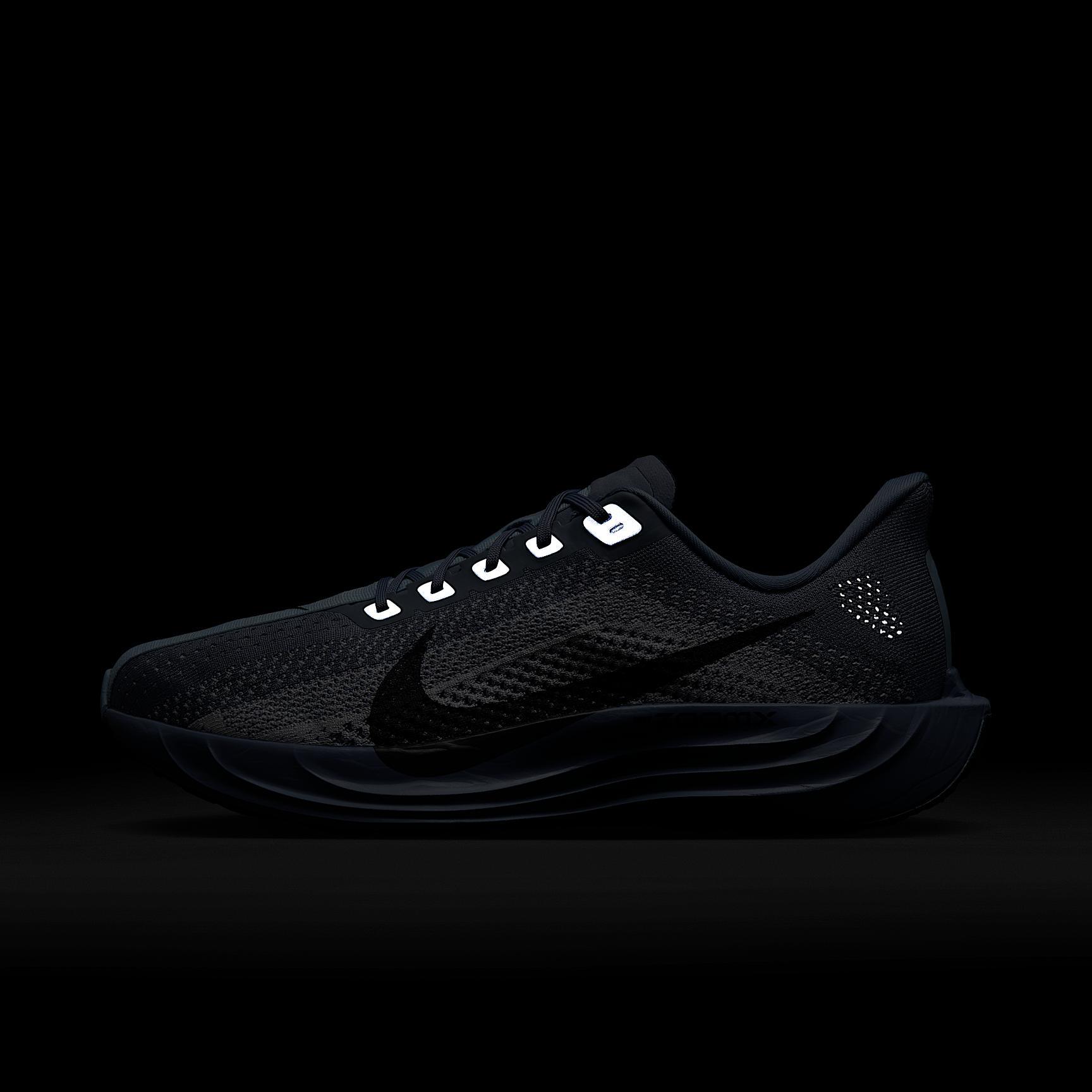 Nike Men's Pegasus Plus Road Running Shoes Product Image