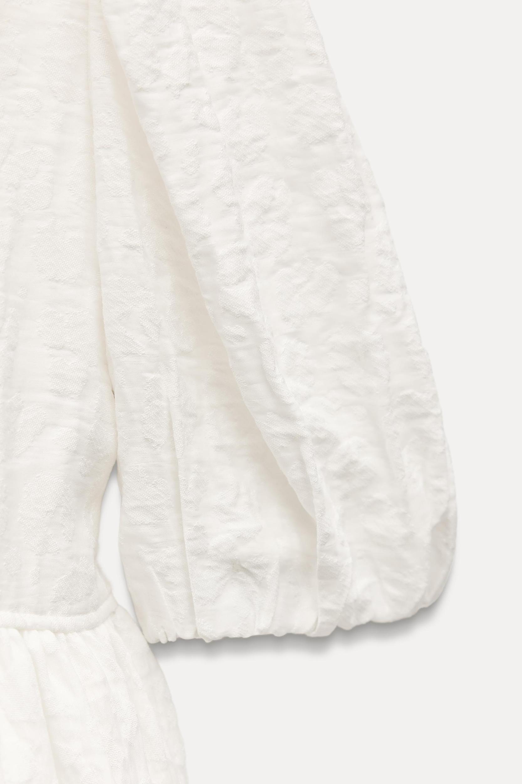 VOLUMINOUS JACQUARD DRESS Product Image