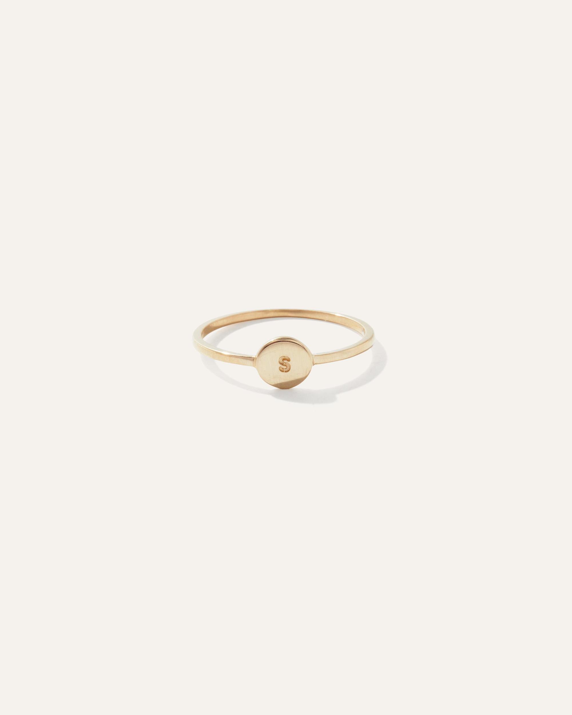 14k Gold Engravable Medallion Ring Product Image