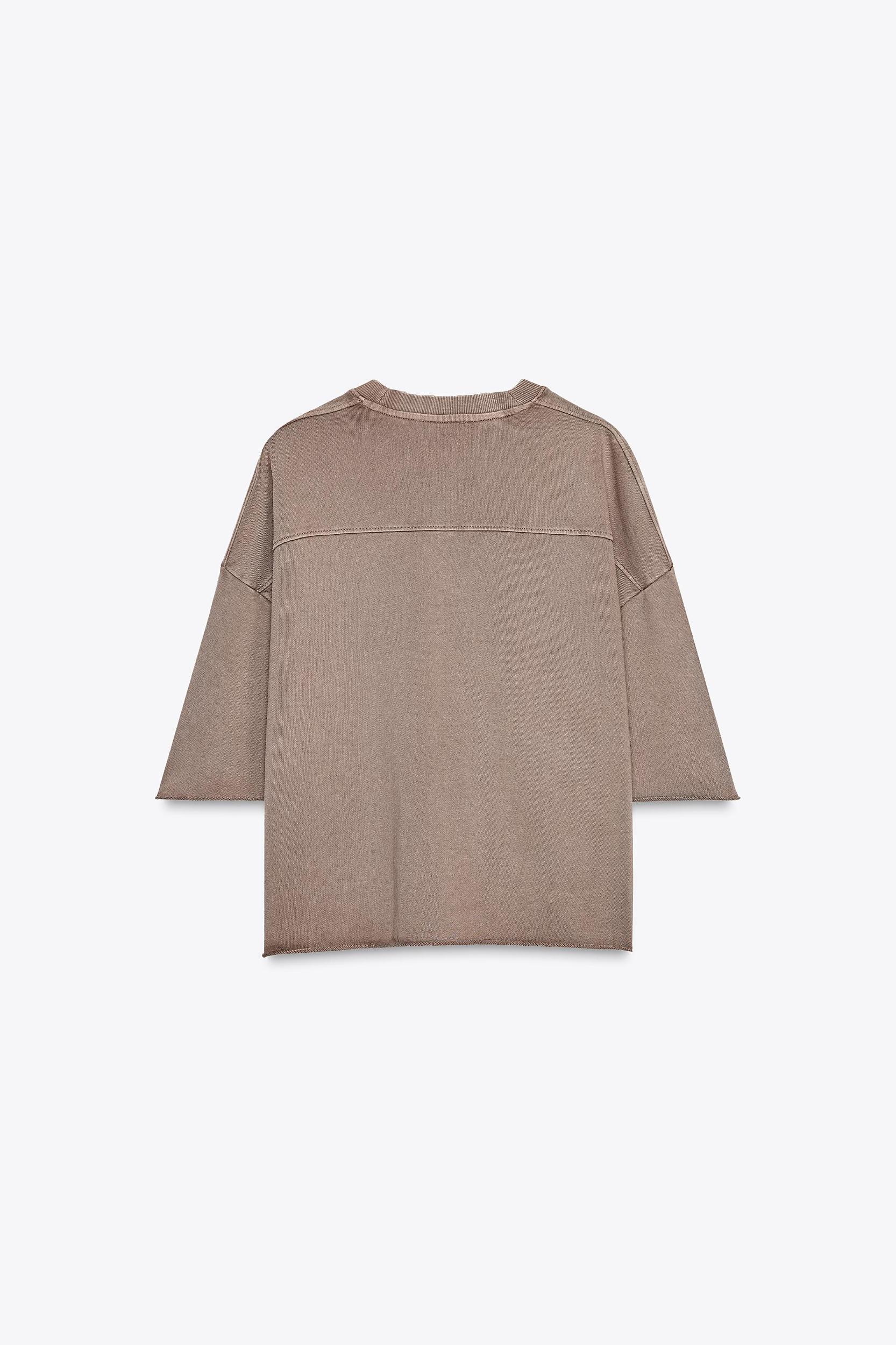 WASHED EFFECT PLUSH SWEATSHIRT Product Image