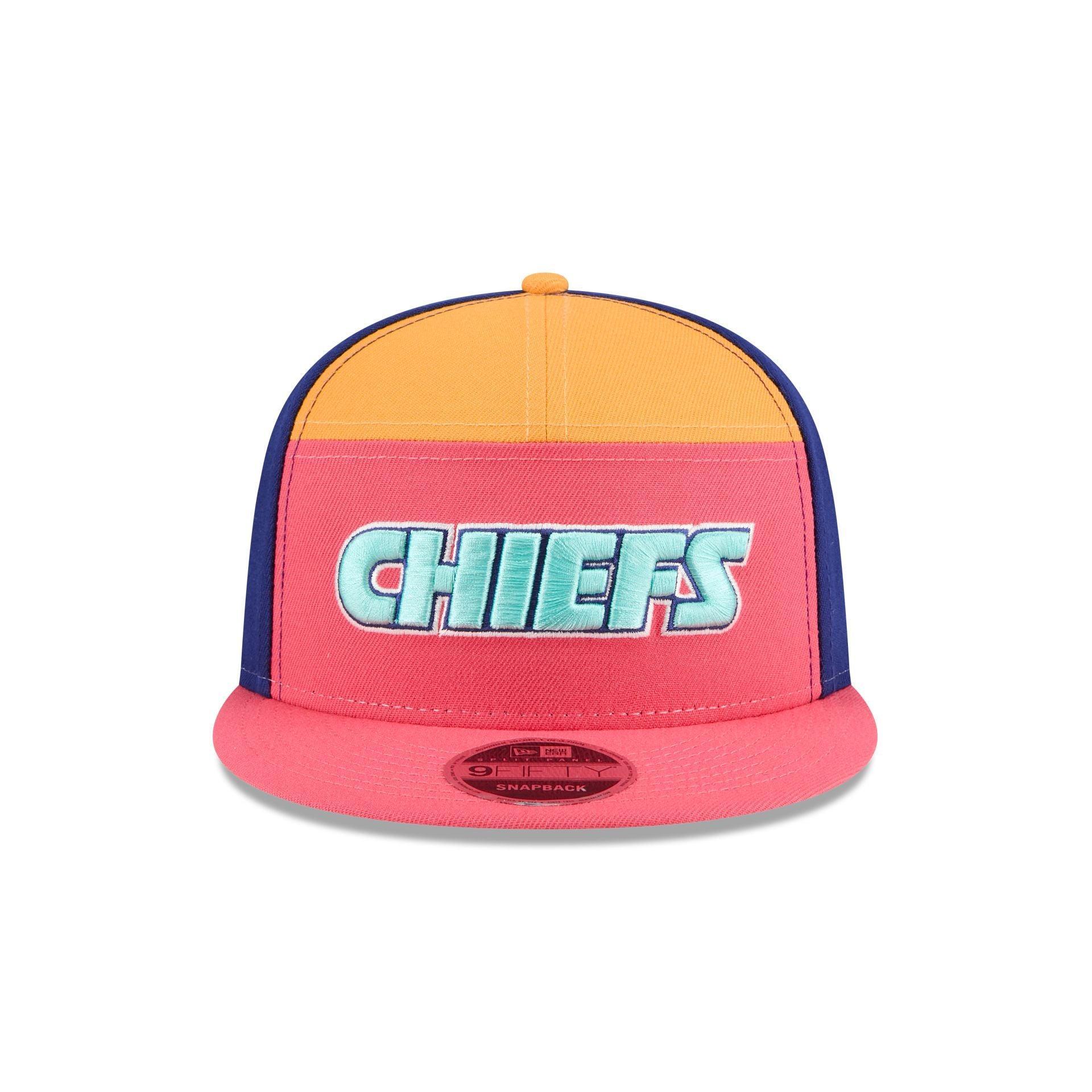 Philadelphia 76ers Coral Split Panel 9FIFTY Snapback Hat Male Product Image