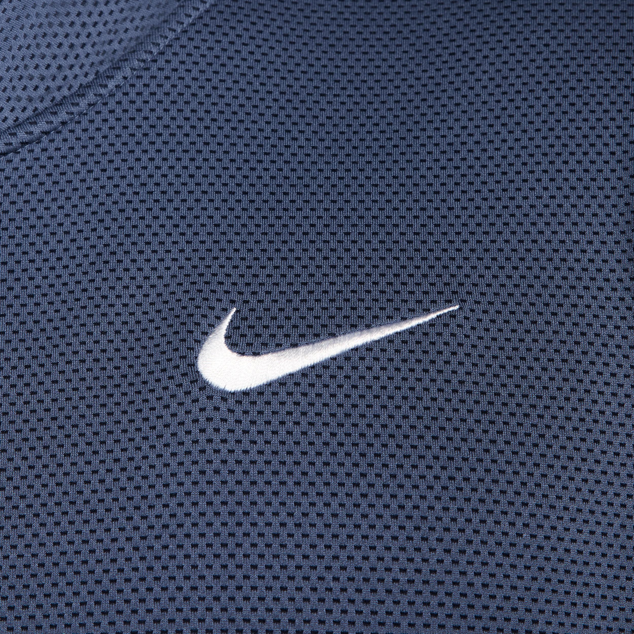Nike Men's Victory Dri-FIT 1/2-Zip Golf Top Product Image