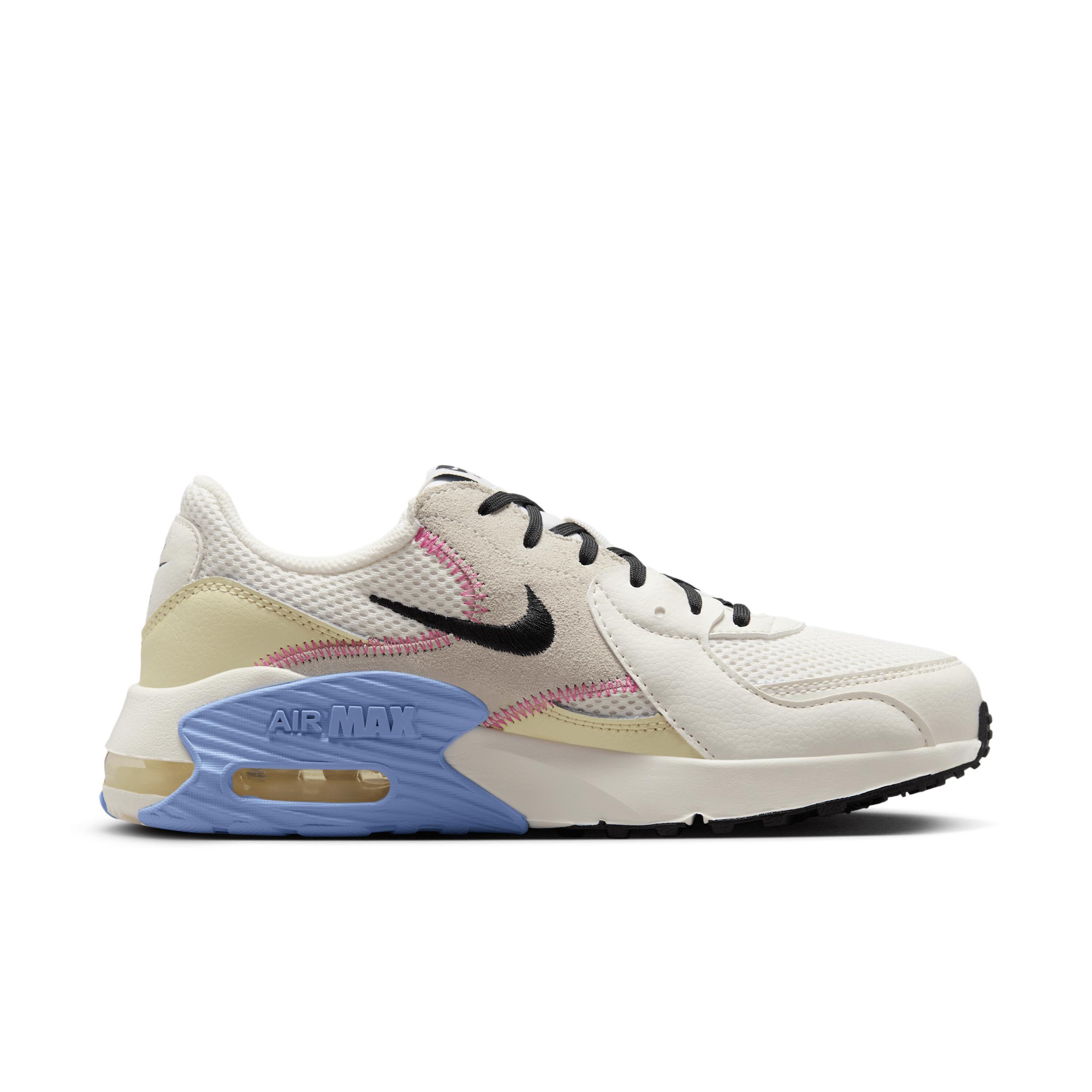 Nike Women's Air Max Excee Shoes Product Image